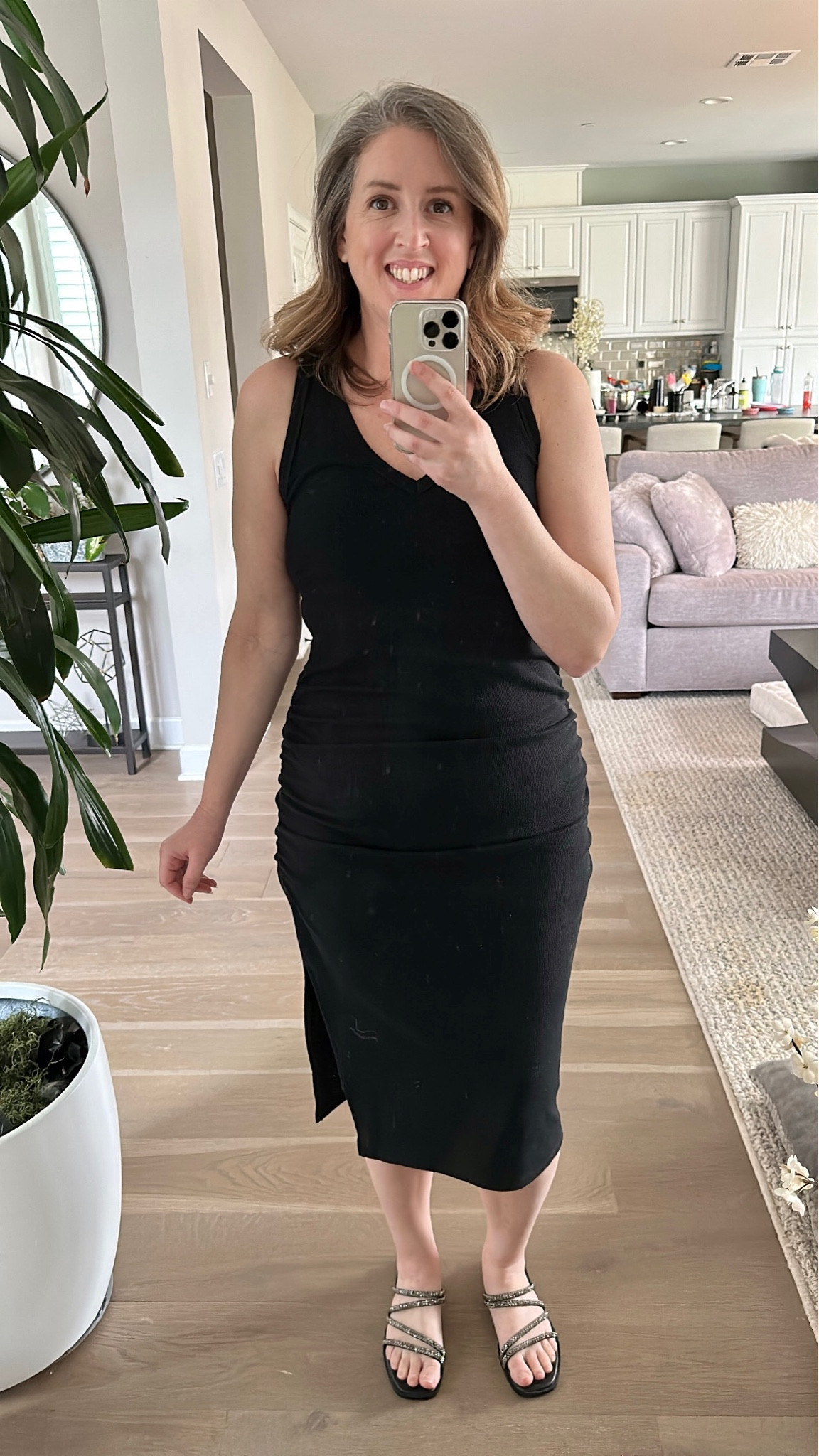 Wearing a medium in the dress. I am 5’6” and 160 lbs

#LTKcurves #LTKshoecrush #LTKfit