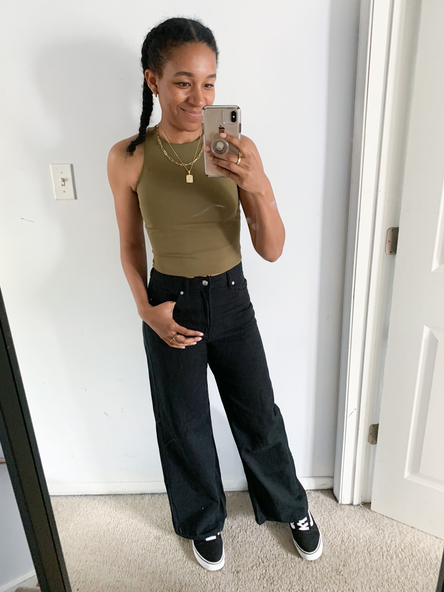 I found the best wide leg, 90s inspired jeans! These pants fit so well and they are not overwhelming baggy. 

#LTKunder50 #LTKSeasonal #LTKFind