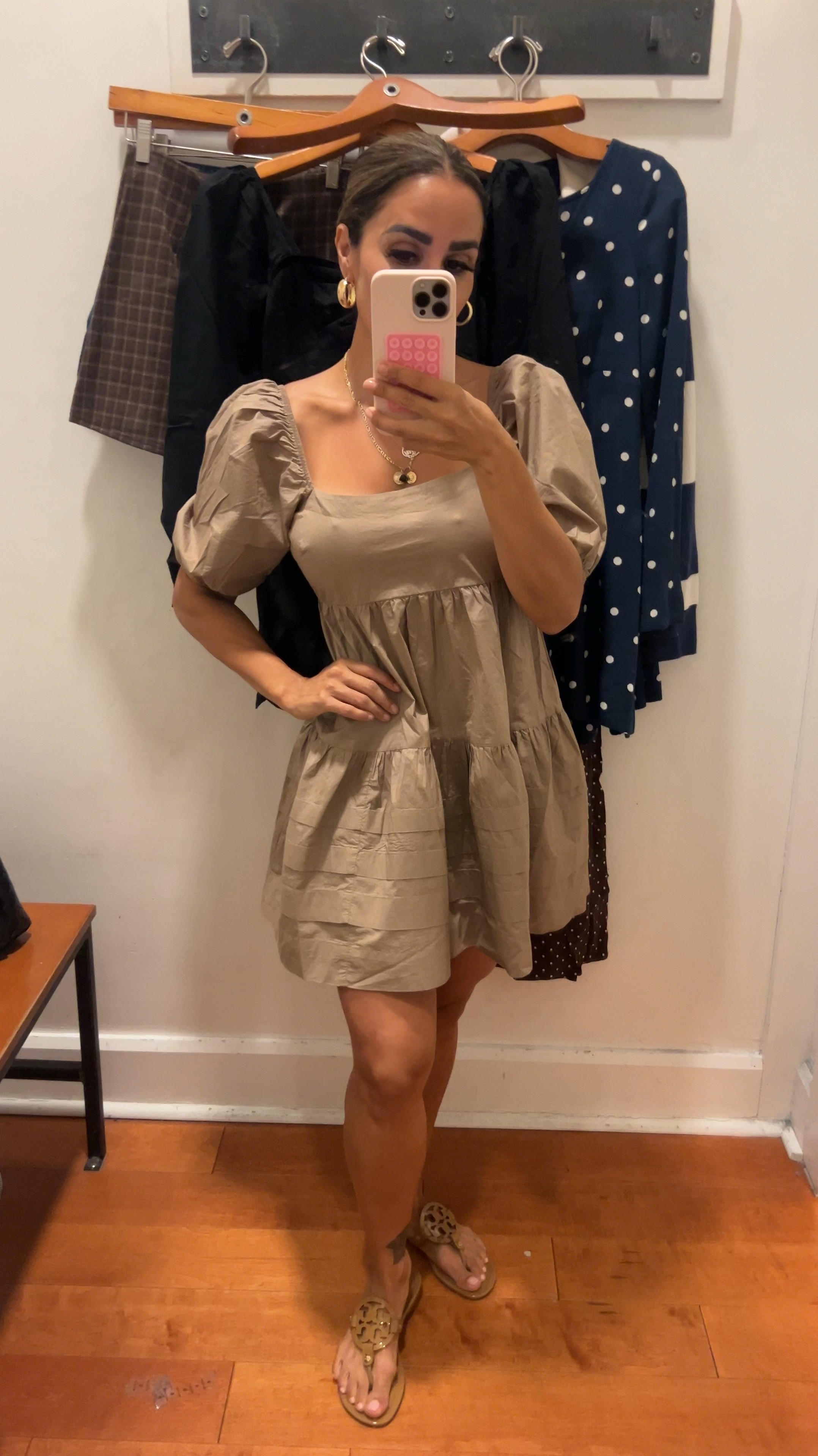 I’m wearing a size XS (regular). I am 5’0” and 115 lbs. 34B. 

#LTKVideo #LTKStyleTip #LTKFindsUnder50