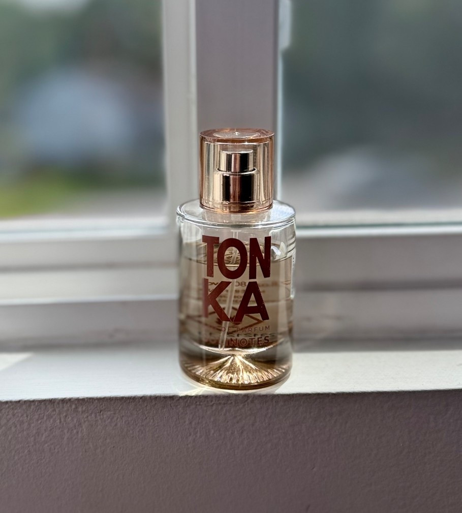 I wish you could smell this through the phone. My favorite affordable everyday perfume! 

Mandarin blossom, Tonka bean, amber, musk, affordable body fragrance, affordable perfume, everyday perfume, Anthropologie home, Anthropologie beauty 


#LTKBeauty #LTKFindsUnder50