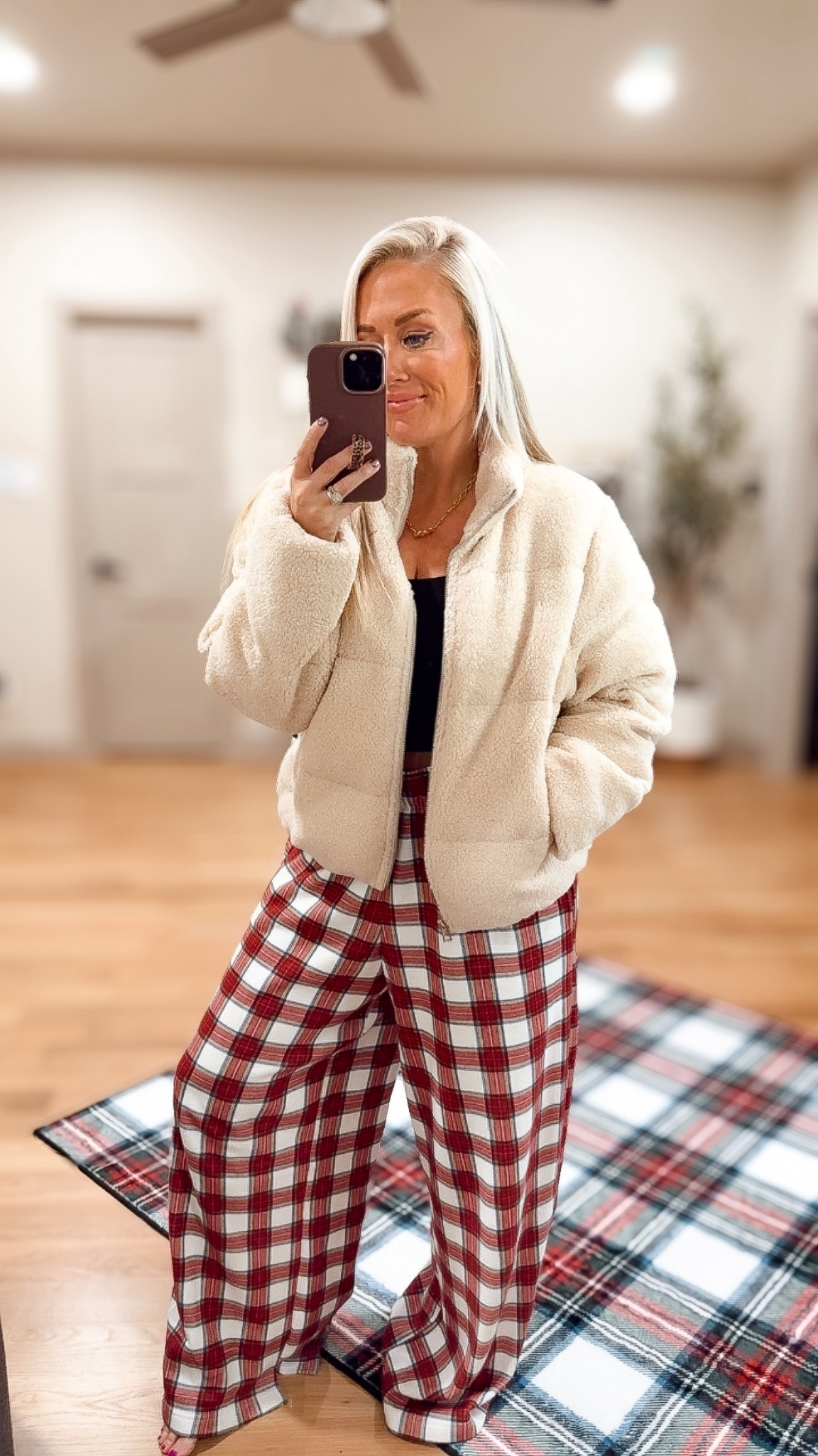 40% off Sherpa jacket and sweatpants 
Size small 

#LTKGiftGuide #LTKCyberWeek #LTKHoliday