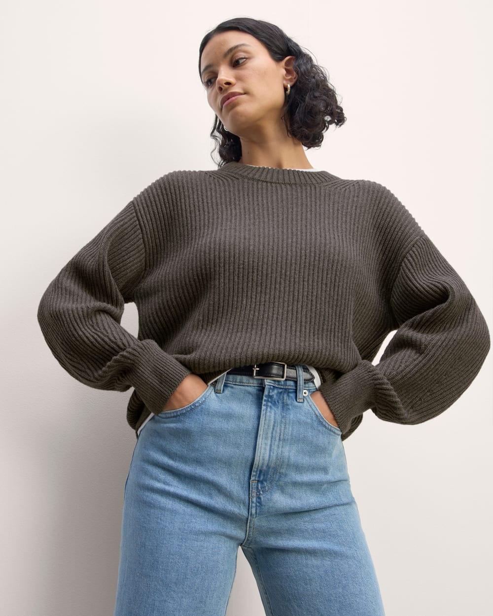 The Cocoon Crew in Everyday Cotton | Heathered Charcoal | Everlane