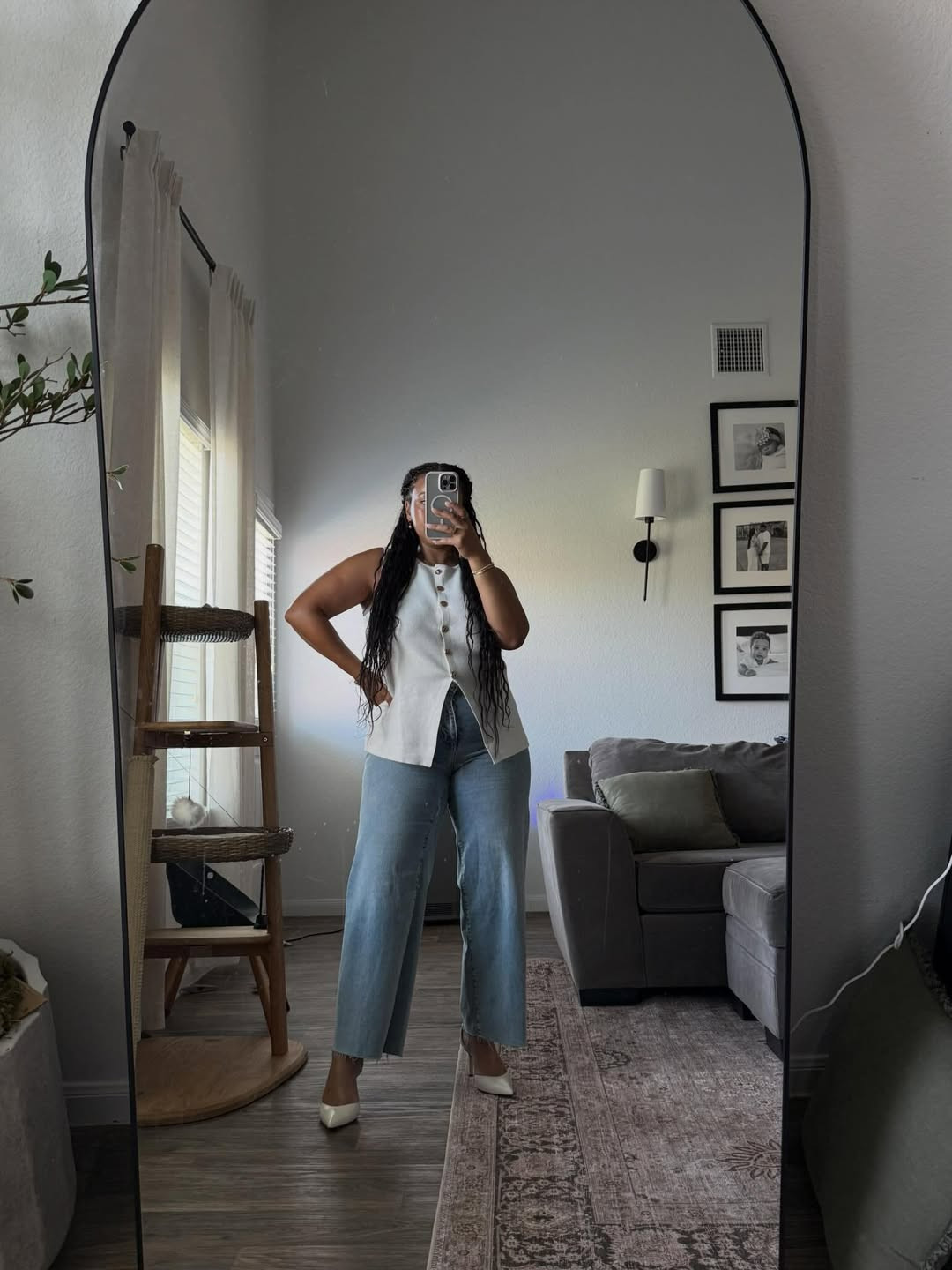 I honestly feel so put together and confident in this weekend trip outfit. It’s the perfect mix of comfort and style, and I can’t get over how good it makes me feel.

#LTKootd #LTKMidsize #LTKmomlife