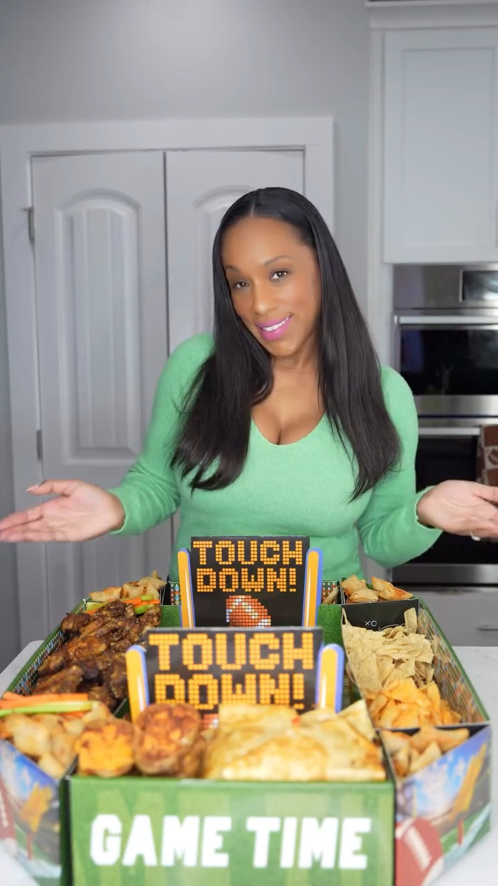 This snack stadium makes game day hosting so much easier🏈✨ 

Setting it up is super easy. It has nine compartments to hold all your favorite snacks in one spot. It keeps everything organized, will keep the snacks flowing,  and it makes for a great centerpiece. 

✨🏈 Get this before the Superbowl or for your next game day gathering!

#gameday #gamedayfood #gamedaysnacks #gamedayeats #gamedayready #superbowl #superbowlsnacks #superbowlparty #gamedayfood #superbowlfood #gamedays

#LTKParties #LTKFamily #LTKSeasonal