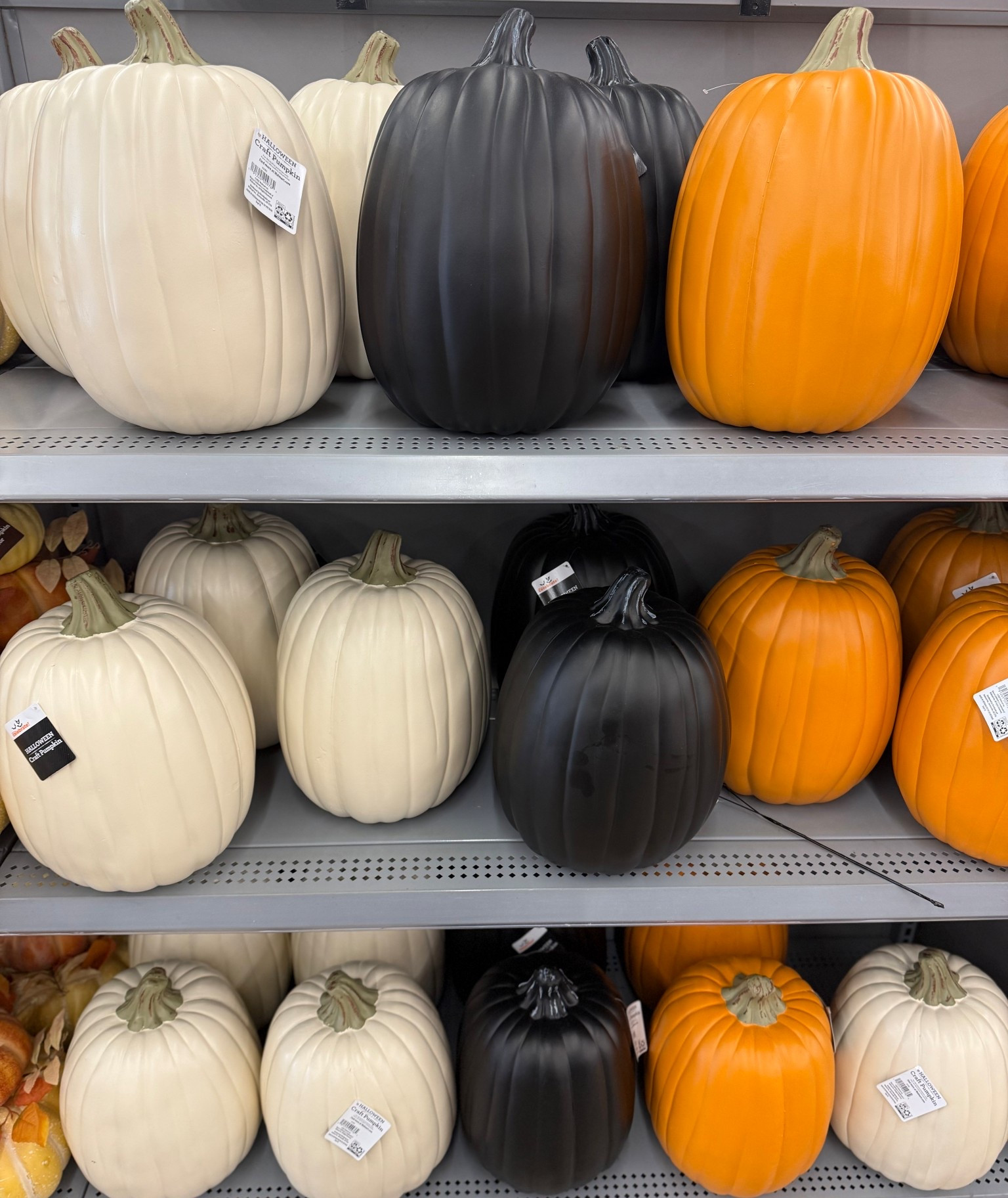 We’re here for all the faux pumpkins that won’t get moldy! 

#LTKHome #LTKSeasonal