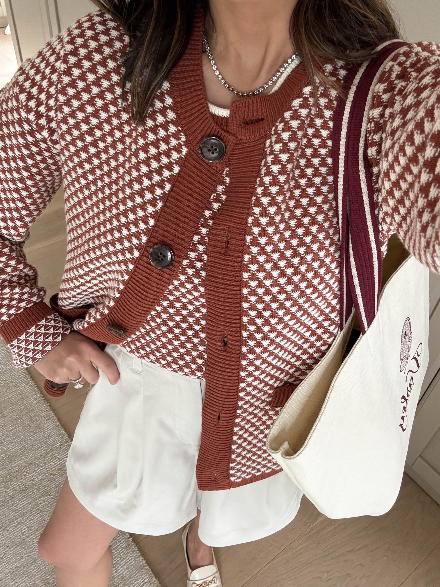 Obsessed with this outfit from Varley. Giving sporty but still elevated. Shorts are so comfortable and the length is so flattering. 

Knit jacket xs 
Knit tank small 
Woven shorts xs 
Canvas club tote bag 
Melvin club cap

Spring outfits 2026, athleisure, petite style 

#LTKmomlife #LTKPetite #LTKSeasonal