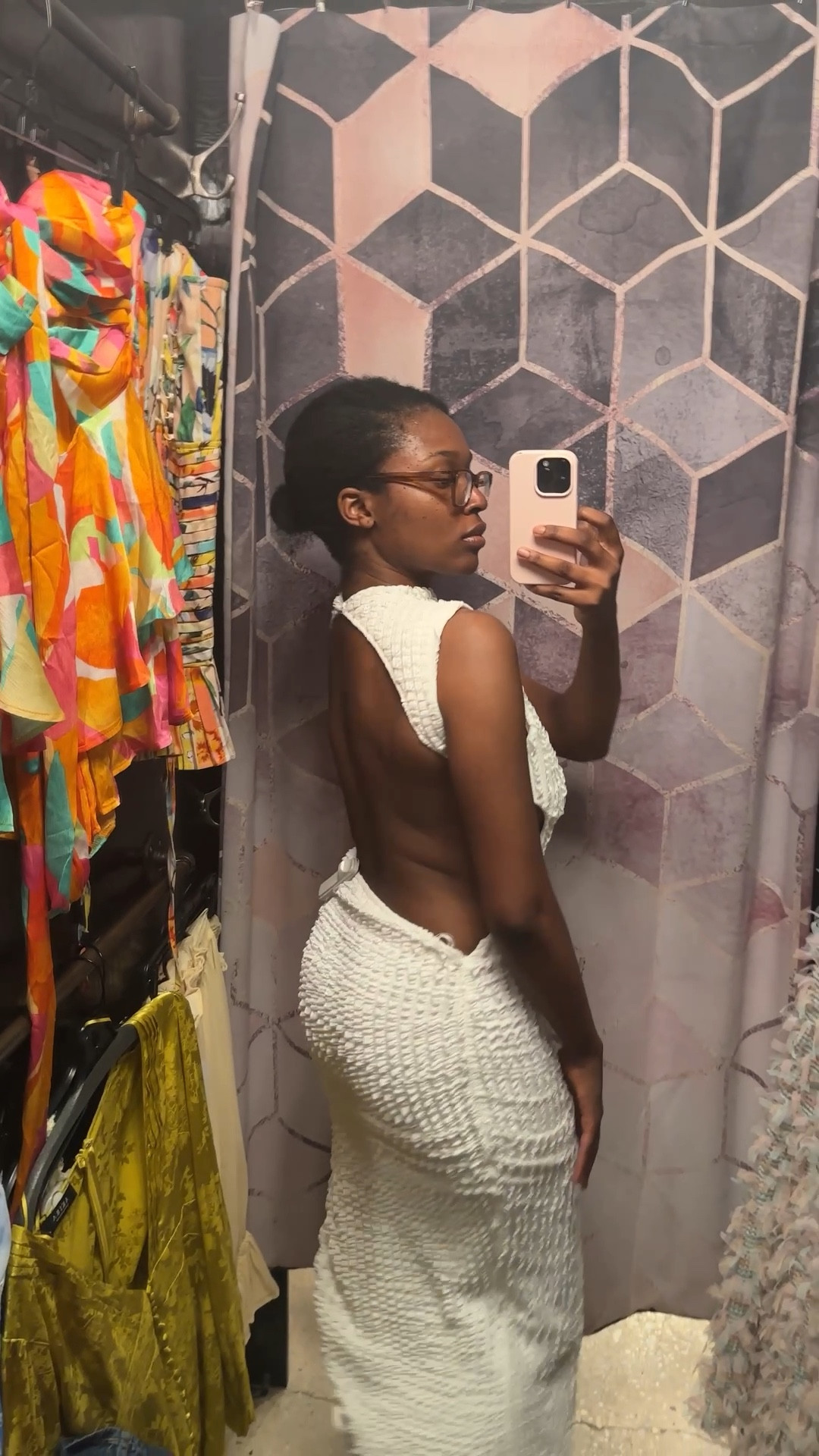 AKIRA might make me an open back convert! Wearing a size M here

#LTKFindsUnder100