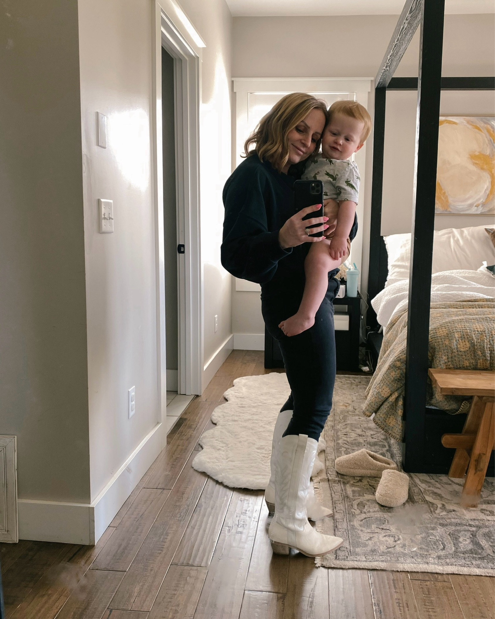 These boots are true to size. I’m wearing a 7.5 and perfect for Morgan Wallen concerts or any concerts! I wear them with dresses too! So good 😍🥳

#LTKParties #LTKShoeCrush #LTKStyleTip