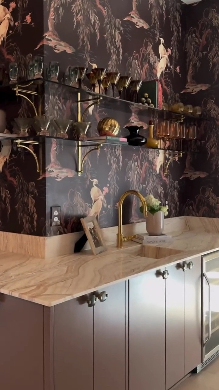 same bones, different mood 

#LTKHome