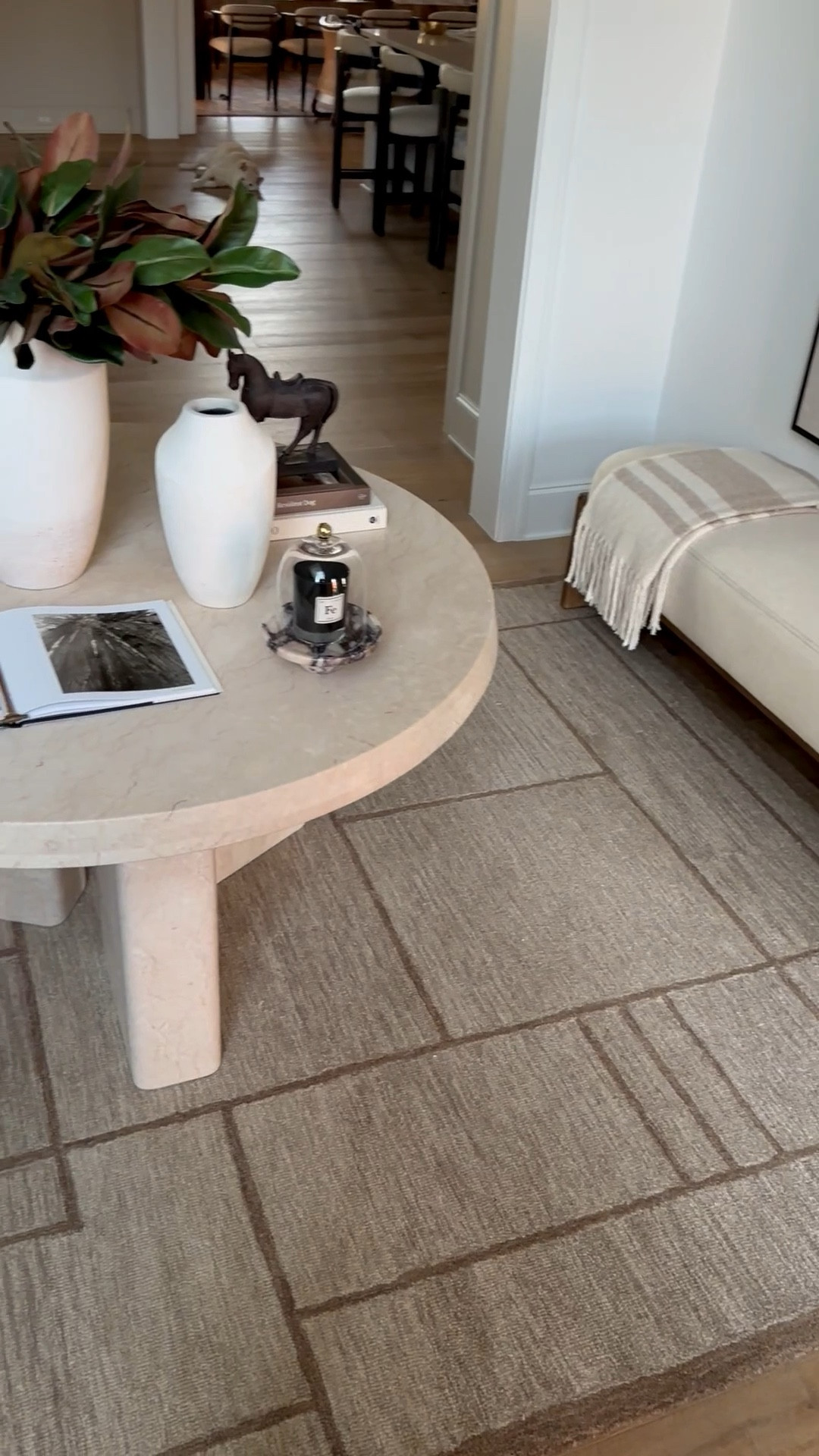 Entryway styling with pieces from @wayfair and @arhaus


#LTKSaleAlert #LTKHome #LTKdayinmylife