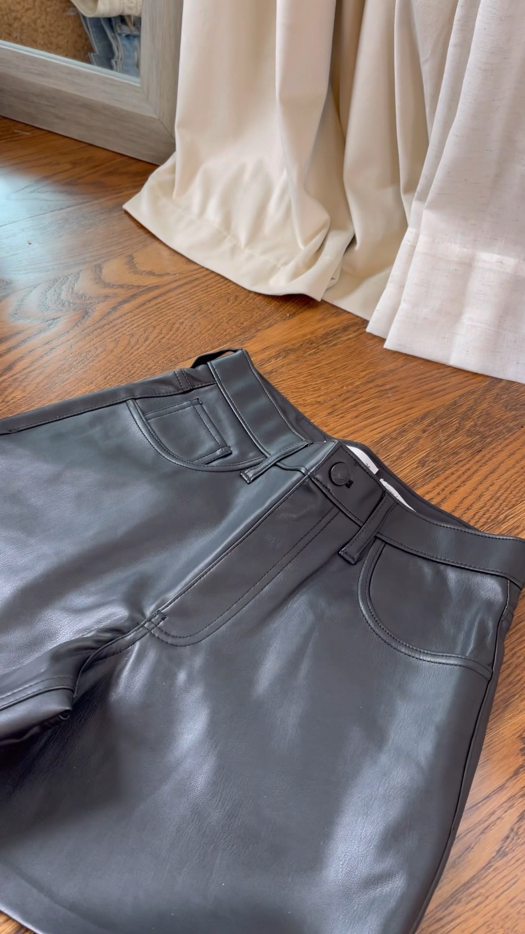 Wearing size 26! 



#LTKunder50 #LTKSale #LTKstyletip