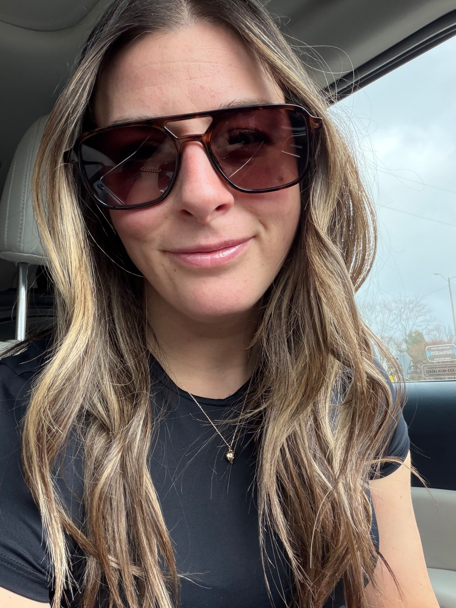 Favorite sunnies from Amazon && new favorite lip combo // L'Oréal ballerina slippers is viral for good reason

#LTKSaleAlert #LTKU #LTKBeauty