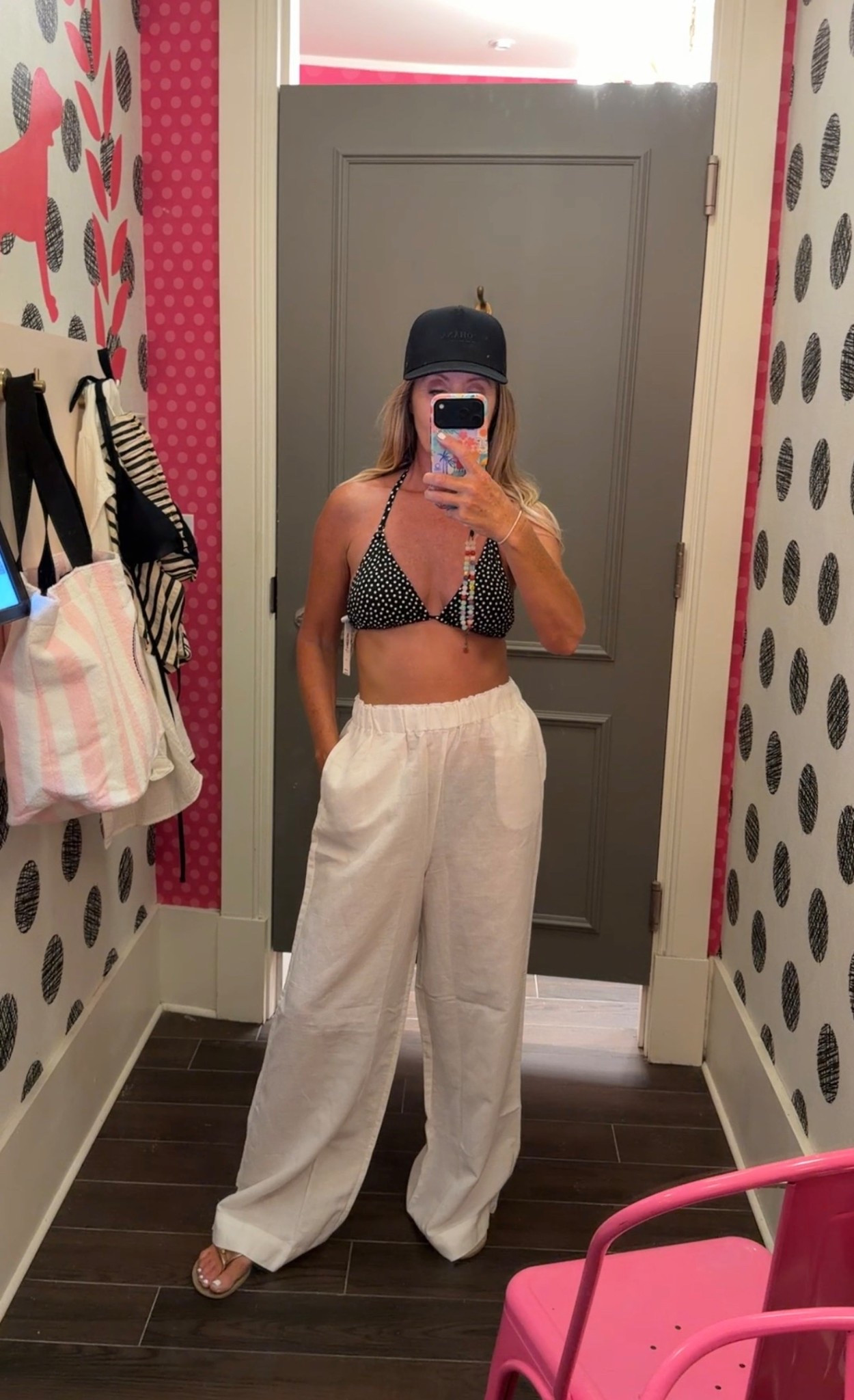 Super cute comfy linen pants at Victoria’s Secret! On sale !!

#LTKmomlife #LTKootd #LTKU