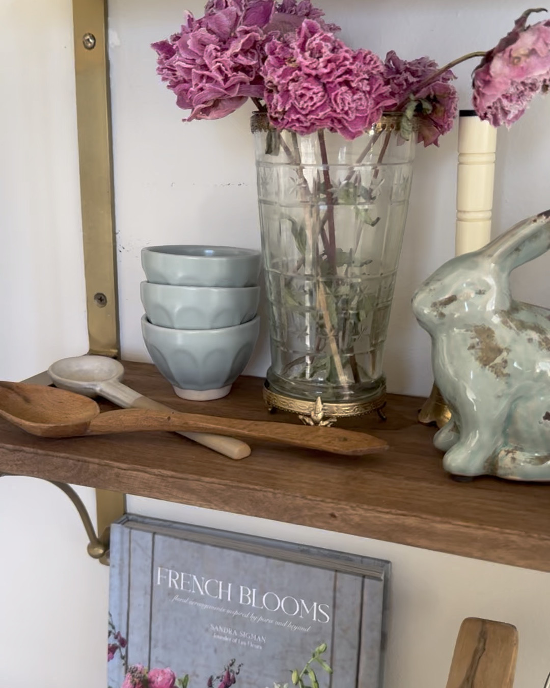 SHOP MY SHELVES 
The rabbit is back in stock!
And the shelves are still 20% off!