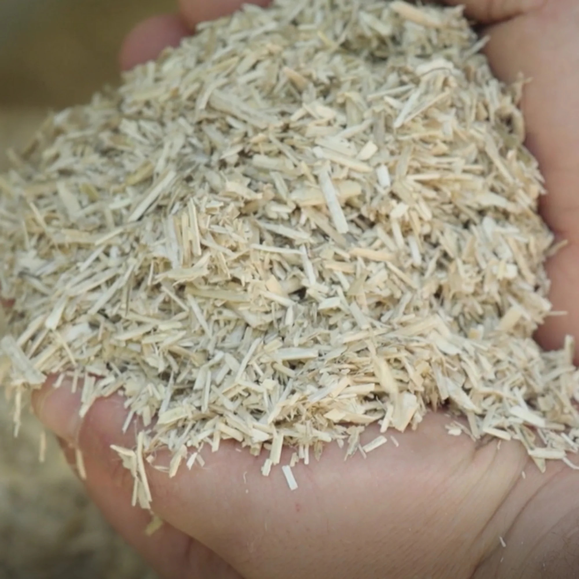 Carolina Coops Premium Hemp Bedding | Carolina Coops