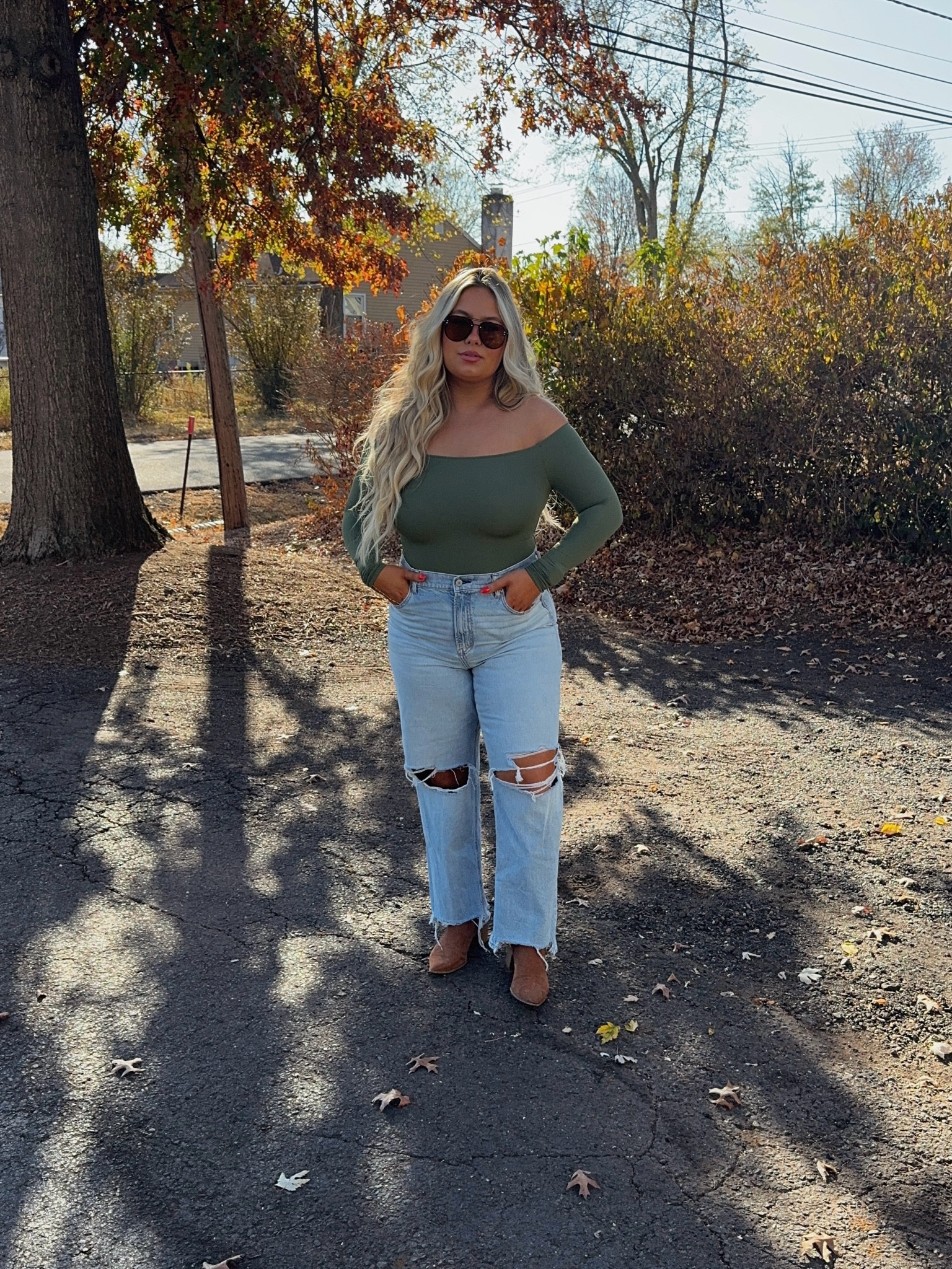 XL SHIRT
16 JEANS
Boots old from target, linked similiar!!

Fall fashion, fall outfits, easy outfits.

#LTKFindsUnder50 #LTKMidsize #LTKSeasonal