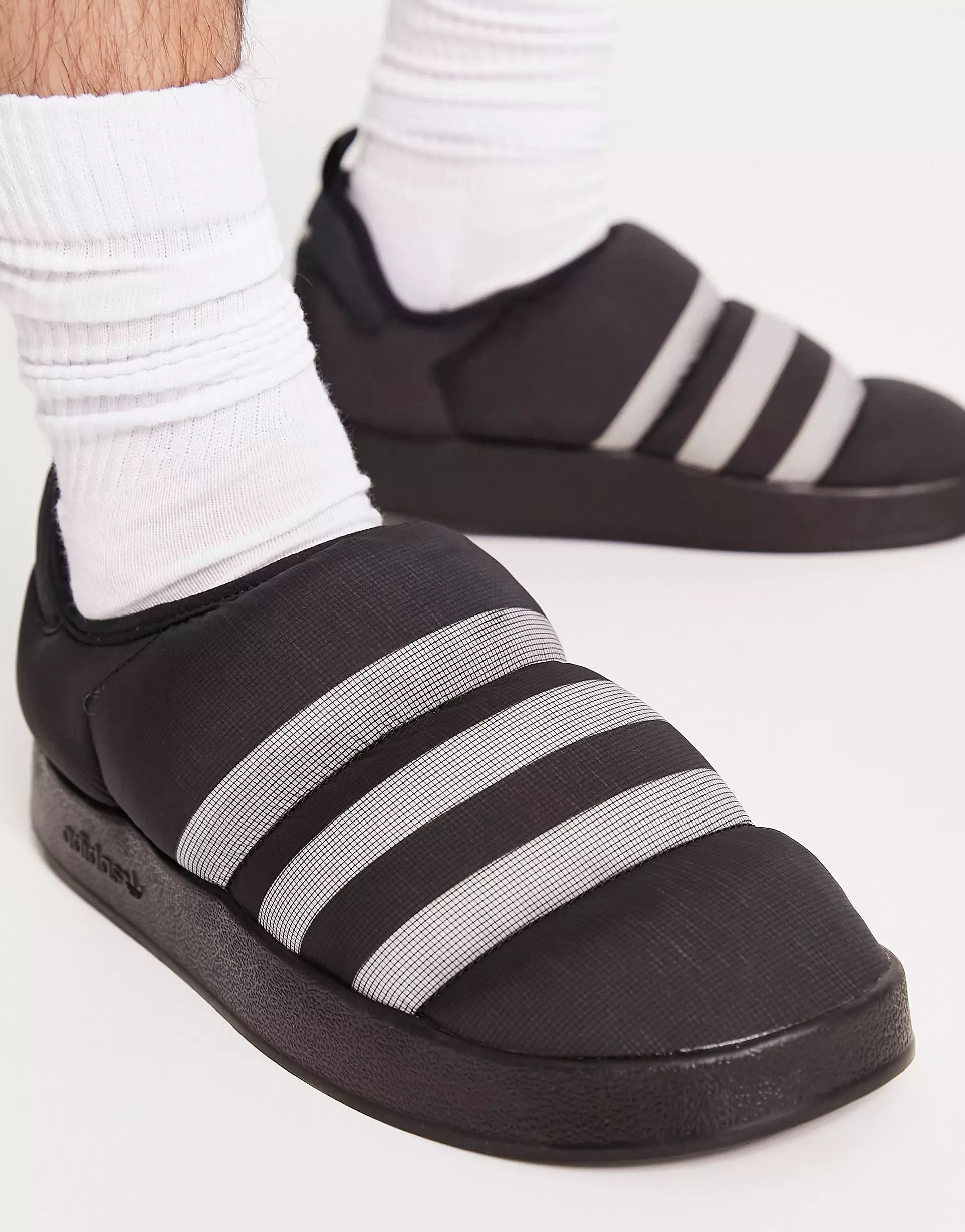 adidas Originals – Puffylette – Schuhe in Schwarz | ASOS (Global)