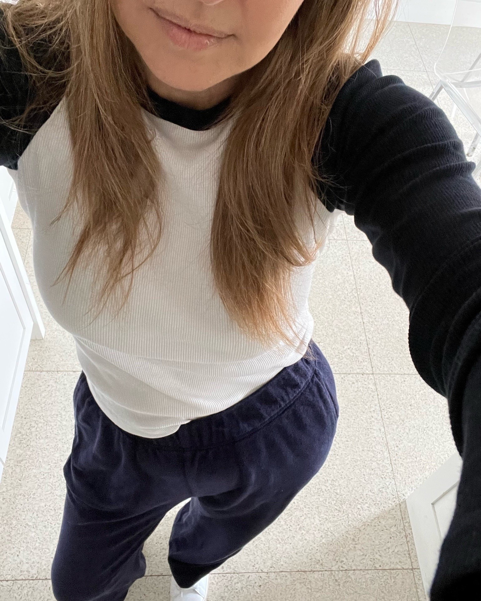 Long sleeve raglan baseball tee in navy + white w navy terry sweatpants athleisure

#LTKootd #LTKSaleAlert #LTKActive