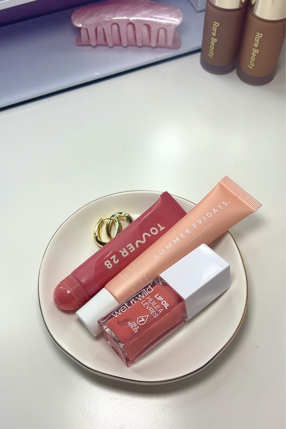 lippie rotation #lipbalm #lipsoftie #lipbutterbalm #tower28 #summerfridays 