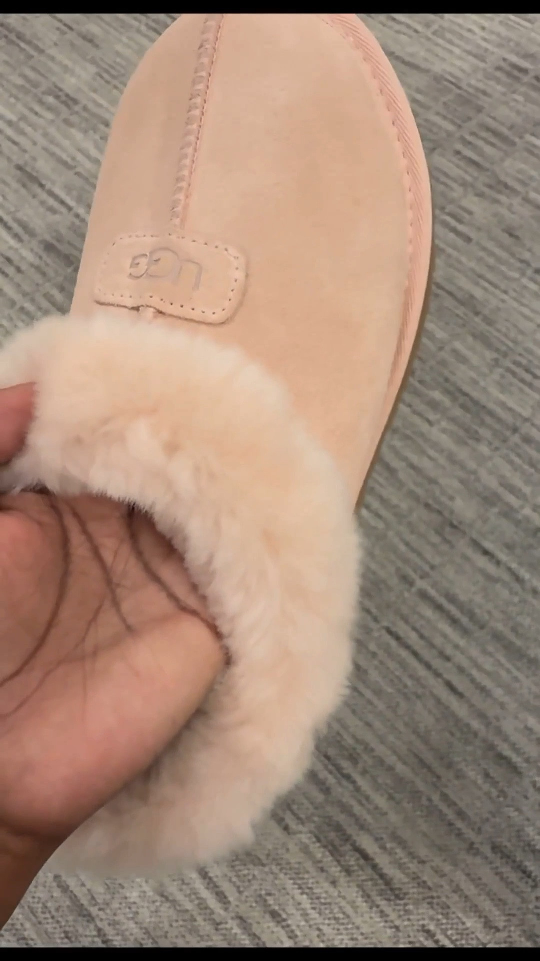 SecretsofYve: Gift Guide. The coziest slippers that come in multiple colors & the perfect gift. 🎁 @nordstrom
#Secretsofyve #ltkgiftguide
Always humbled & thankful to have you here.. New posts daily at 3pm & 4:15pm EST. 
CEO: PATESI Global & PATESIfoundation.org
@secretsofyve : where beautiful meets practical, comfy meets style, affordable meets glam with a splash of splurge every now and then. I do LOVE a good sale and combining codes! #ltkstyletip #ltksalealert #ltkfamily #ltku #ltkfindsunder100 #ltkselfcare #ltkfindsunder50 #ltkover40 #ltkpetite #ltkplussize #ltkmidsize #ltktravel #ltkparties #ltkbump #ltktall #ltkcyberweek #ltkholiday secretsofyve 

#LTKSeasonal #LTKmomlife #LTKvlog