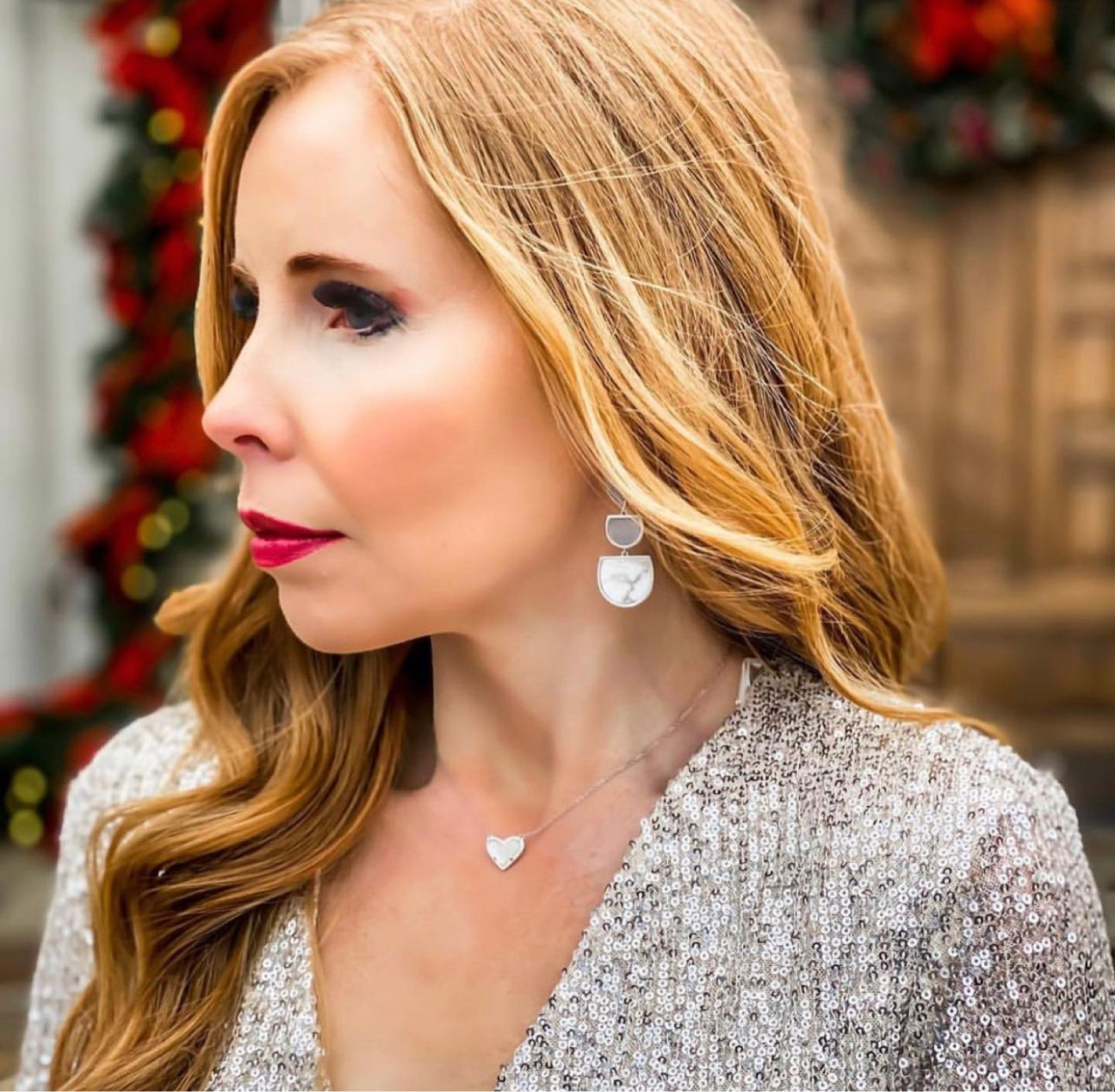 Kendra Scott, gifts for her, cyber sale, stocking stuffer, teacher gifts, gift guide 

#LTKCyberweek #LTKHoliday #LTKGiftGuide