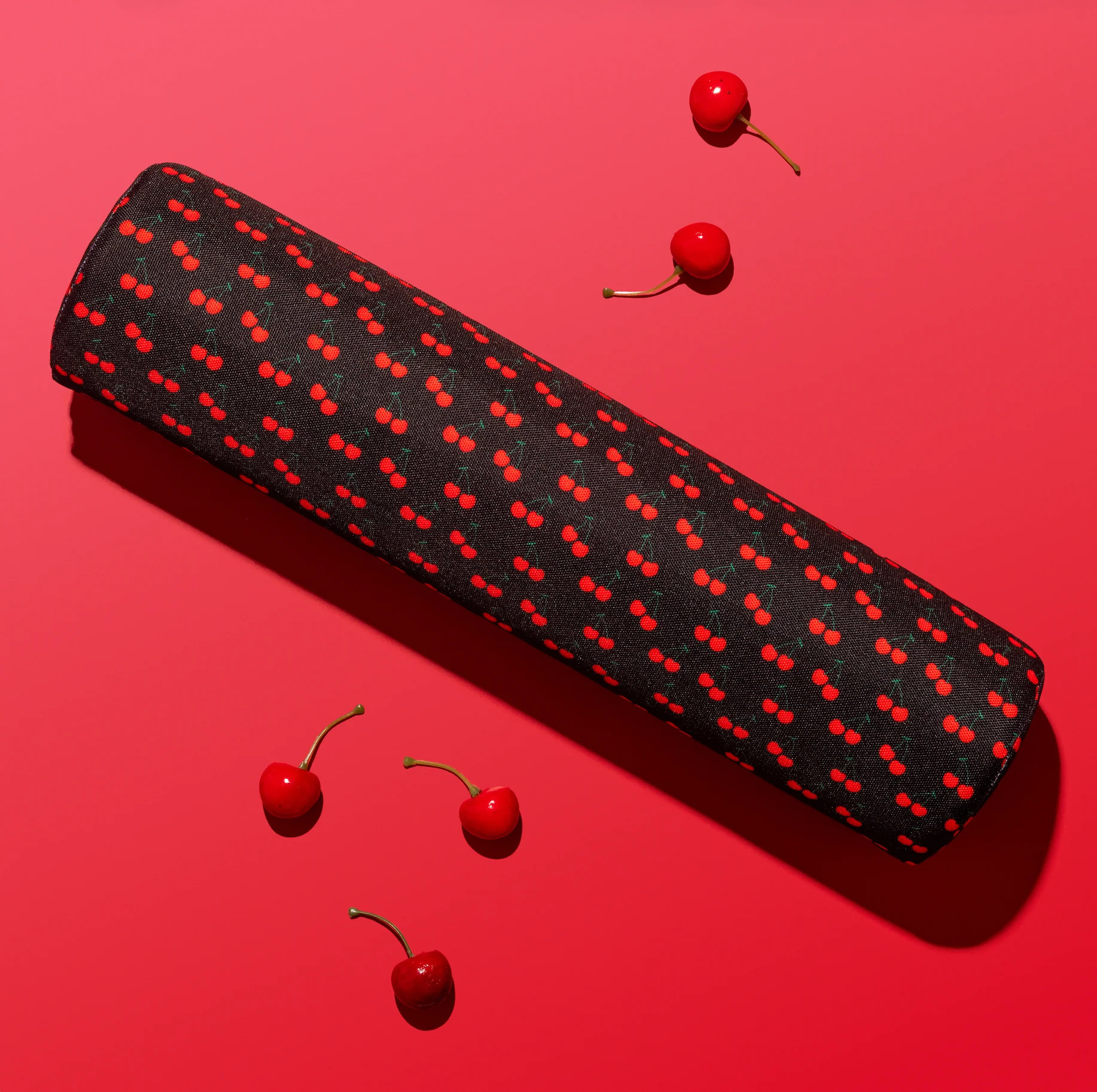 BLACK CHERRY BAR PAD | SuzieB Fitness