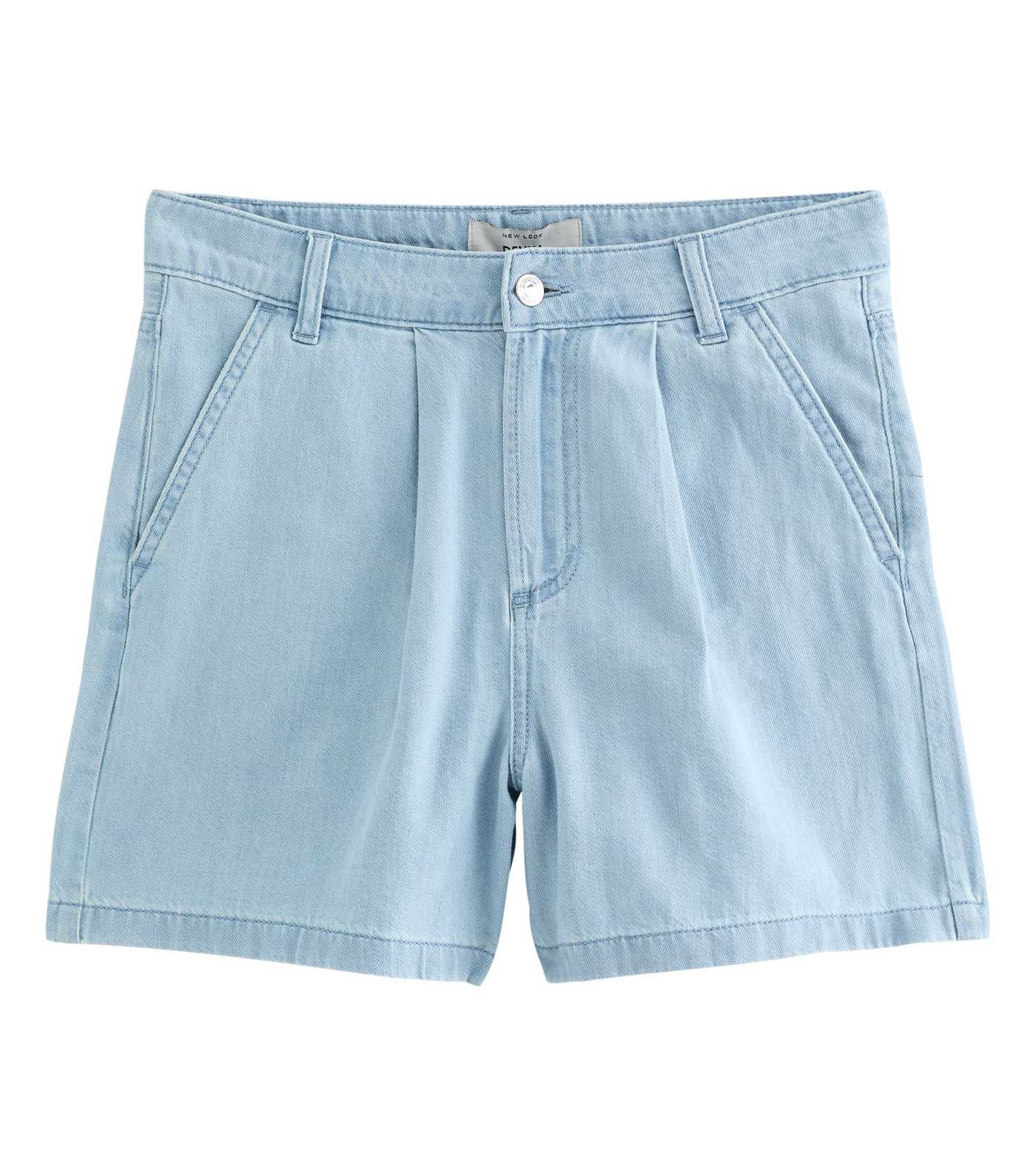 Light Blue Wash Pleated Denim Shorts | New Look | New Look (UK)
