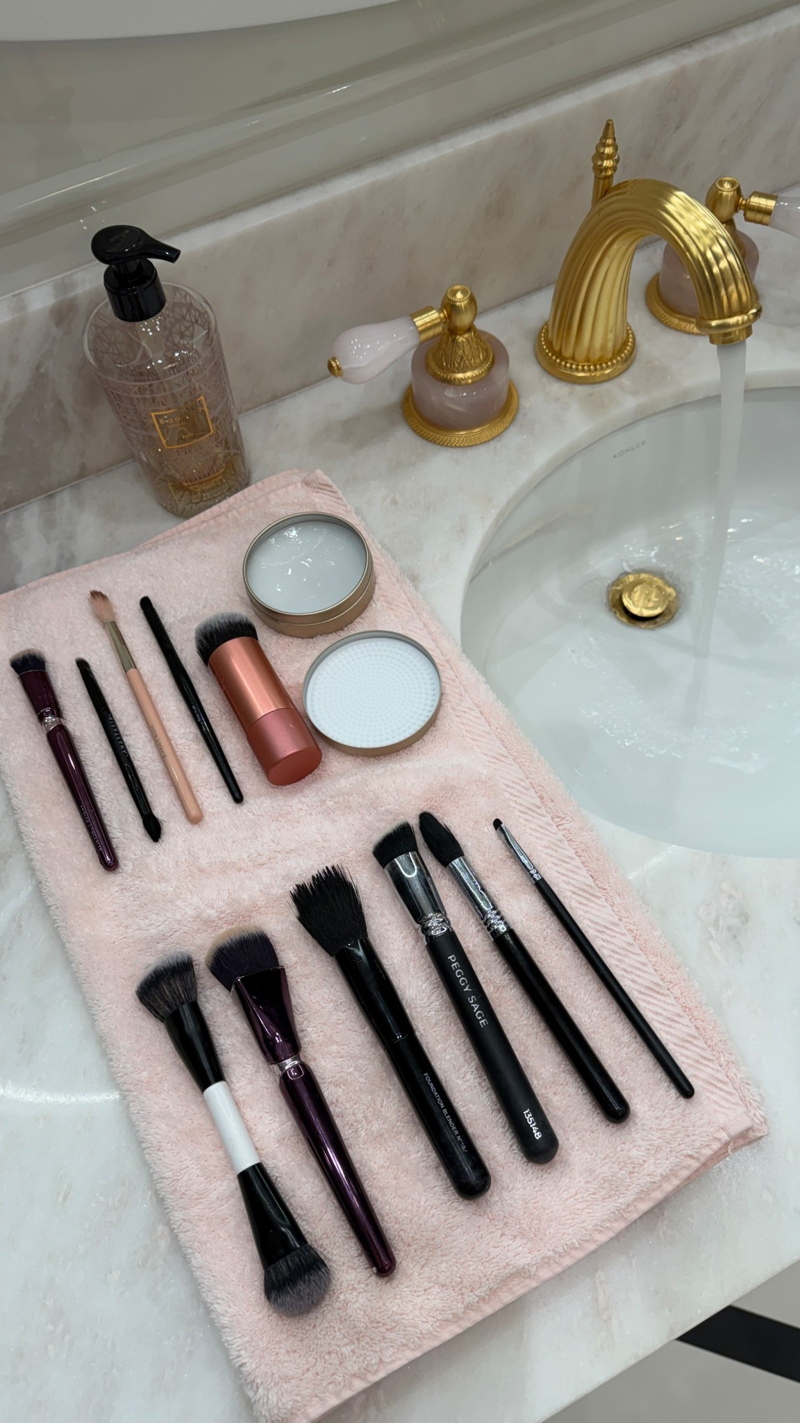 All my makeup brushes & brush cleaner 🖌️🪥

#LTKBeauty #LTKdayinmylife #LTKmomlife