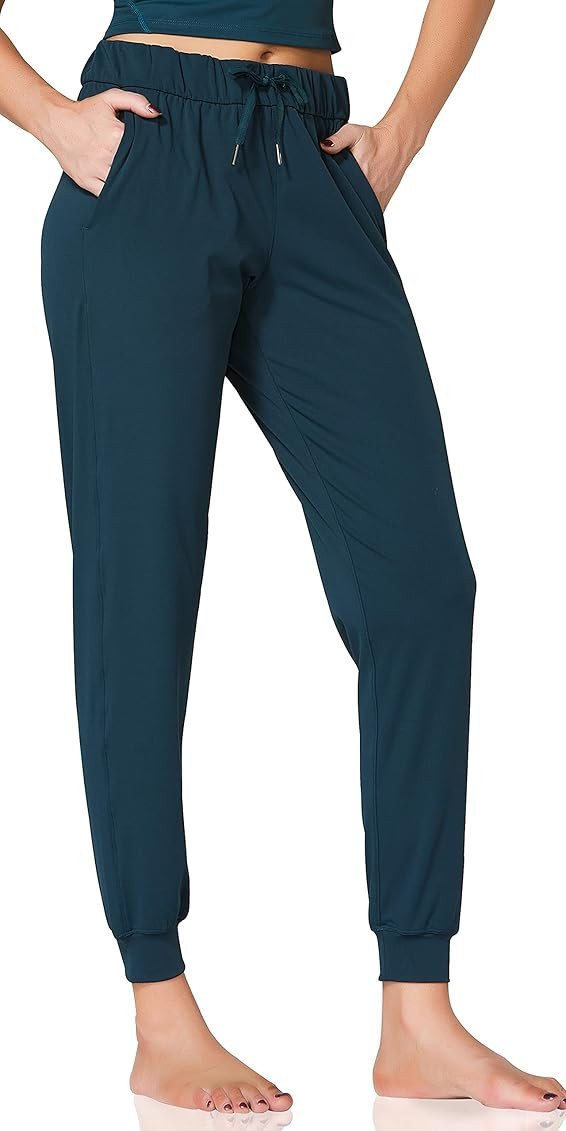 Sunzel Women Lightweight Joggers Pants with Pockets, Super Soft Quick Dry Lounge Sweatpants for Yoga | Amazon (US)