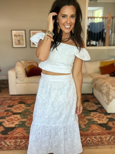 #walmartpartner I found the perfect set for all your summer brunching experiences 😉 Girl, grab this @walmartfashion set, your girlfriends and go have some mimosas this summer! #walmartfashion 
