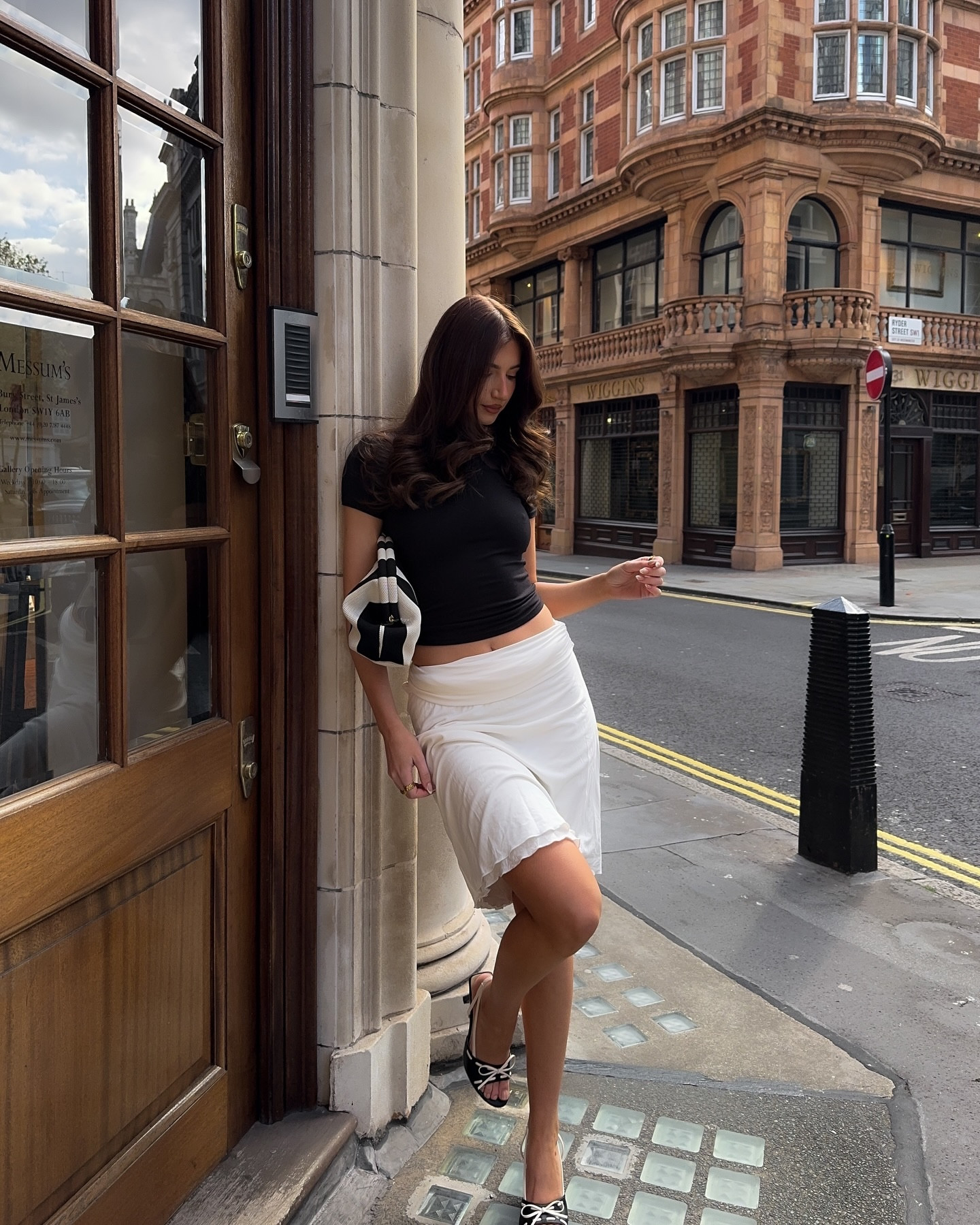 me 🤝🏼 midi skirts