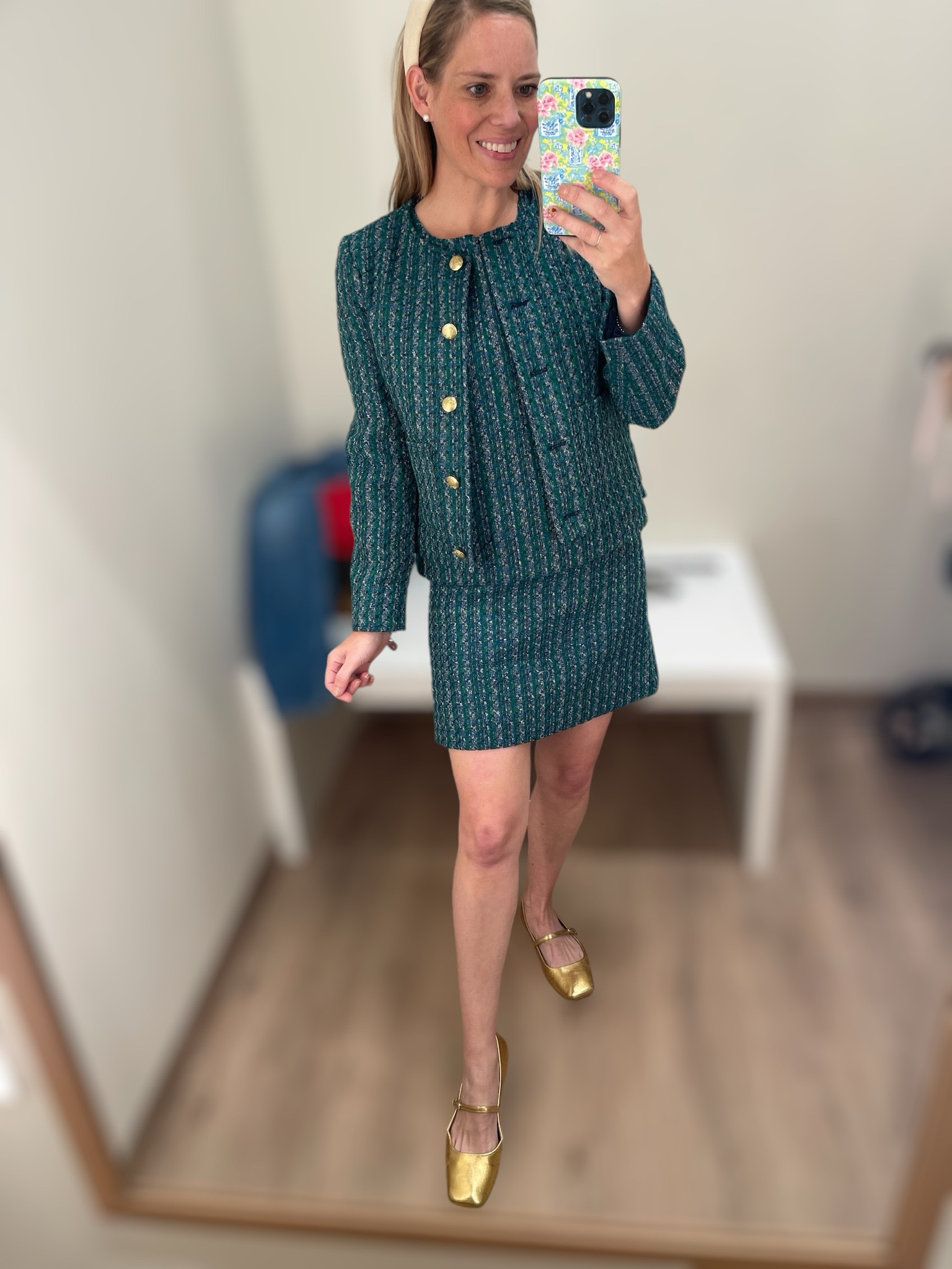 Office outfit, tweed skirt, lady jacket, fall outfits 

#LTKWorkwear #LTKFindsUnder100 #LTKFindsUnder50