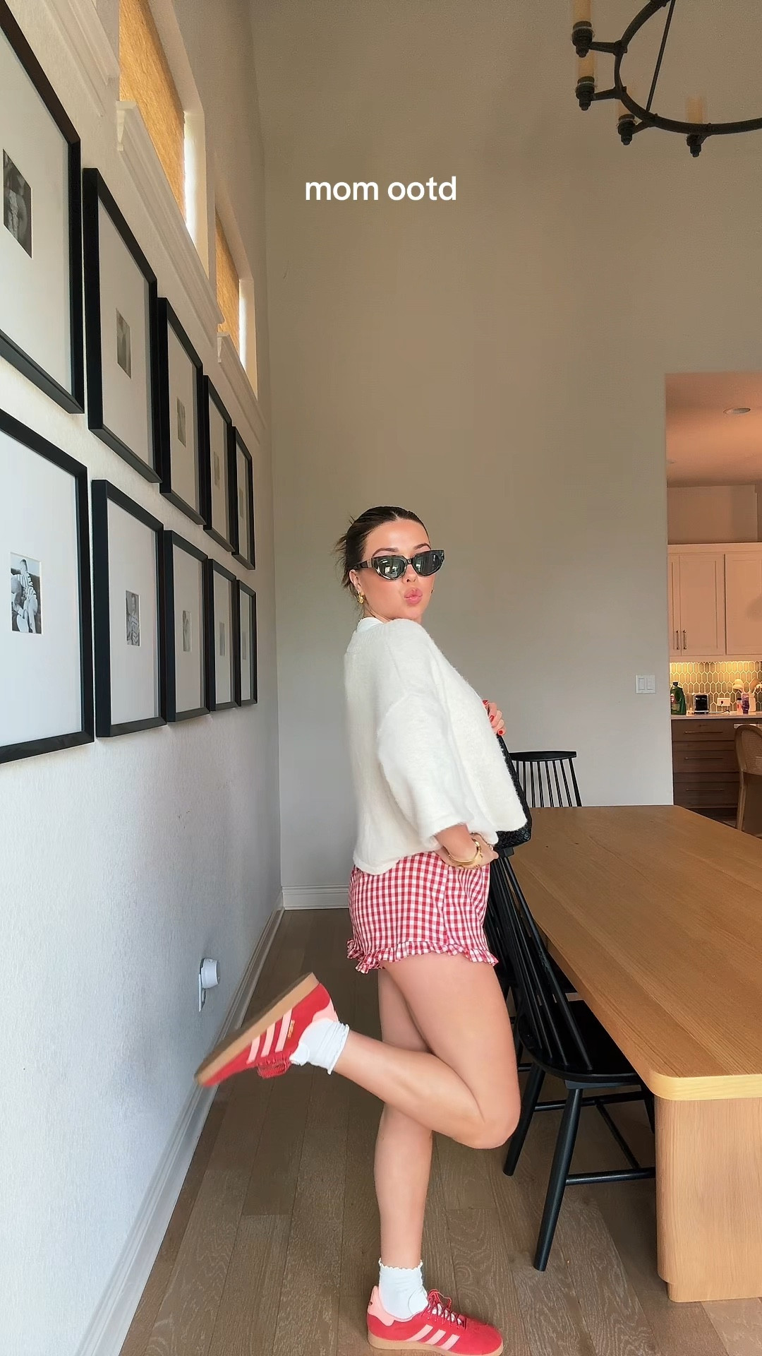 A lil mom ootd 🥳



#LTKItBag #LTKStyleTip #LTKShoeCrush