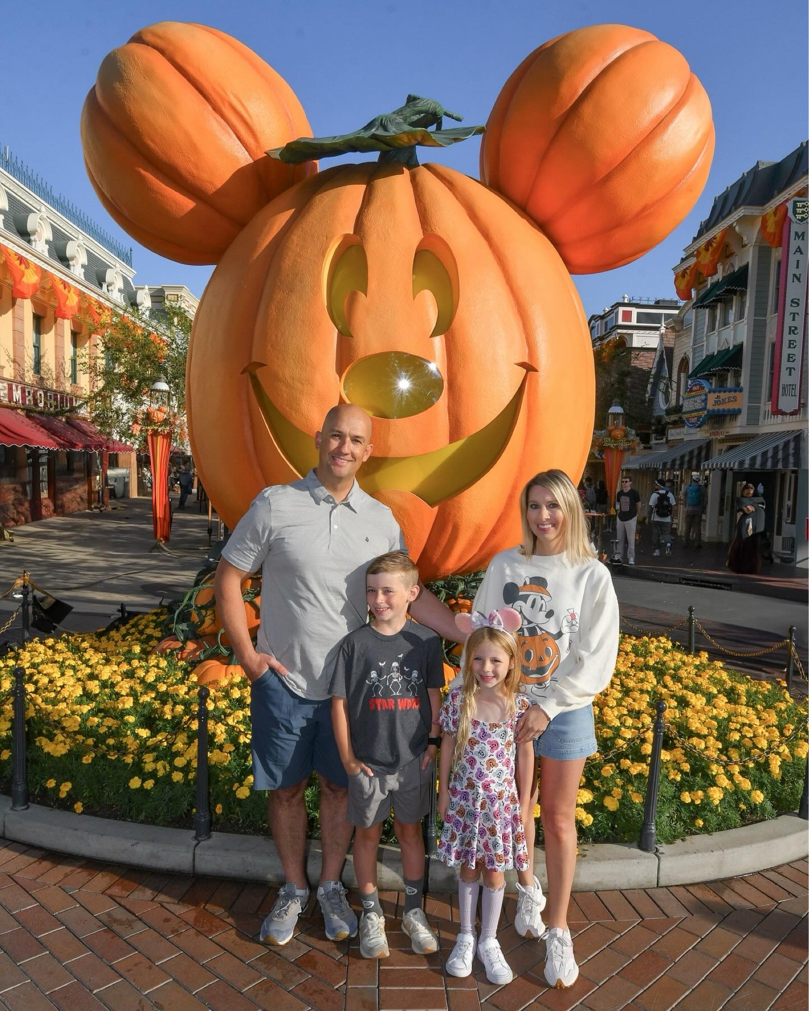 My Mickey Halloween sweatshirt from last year is back! 

#disneylandoutfit #oogieboogiebash #halloweenatdisneyland #disneyoutfit #halloweenoutfit 

#LTKSeasonal #LTKTravel #LTKFamily