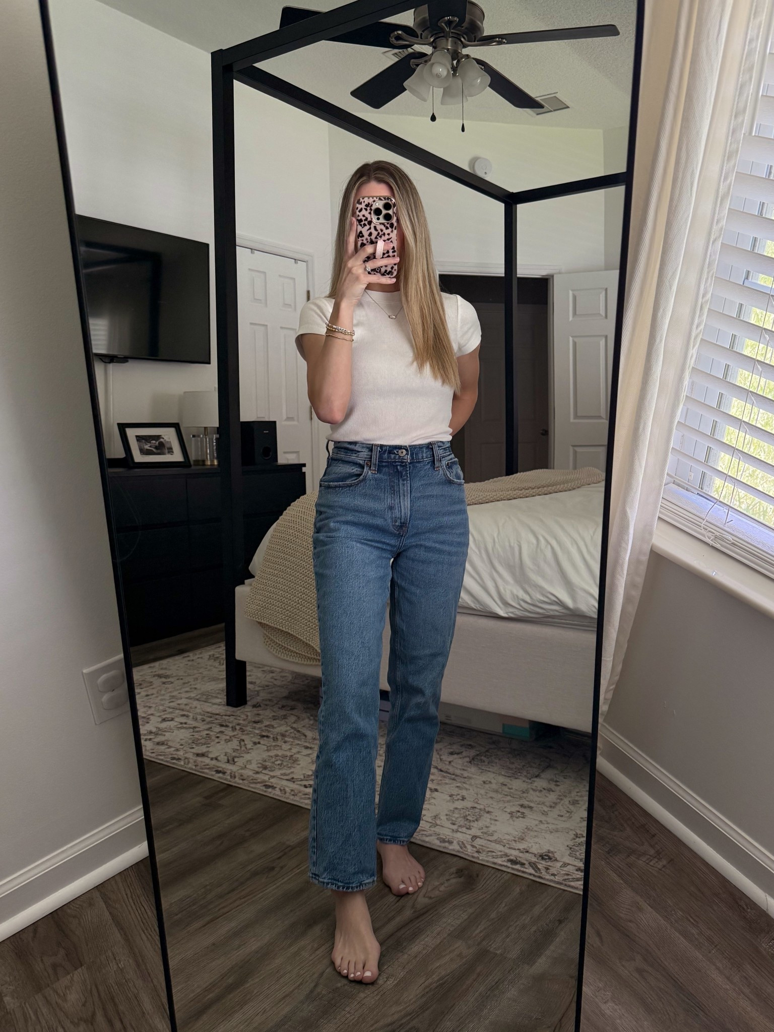 Just started loving these jeans post partum! Im wearing size 25 short. 
Also this fitted tee is a staple. I have it in 5 colors.

#LTKPetite #LTKStyleTip #LTKFindsUnder100