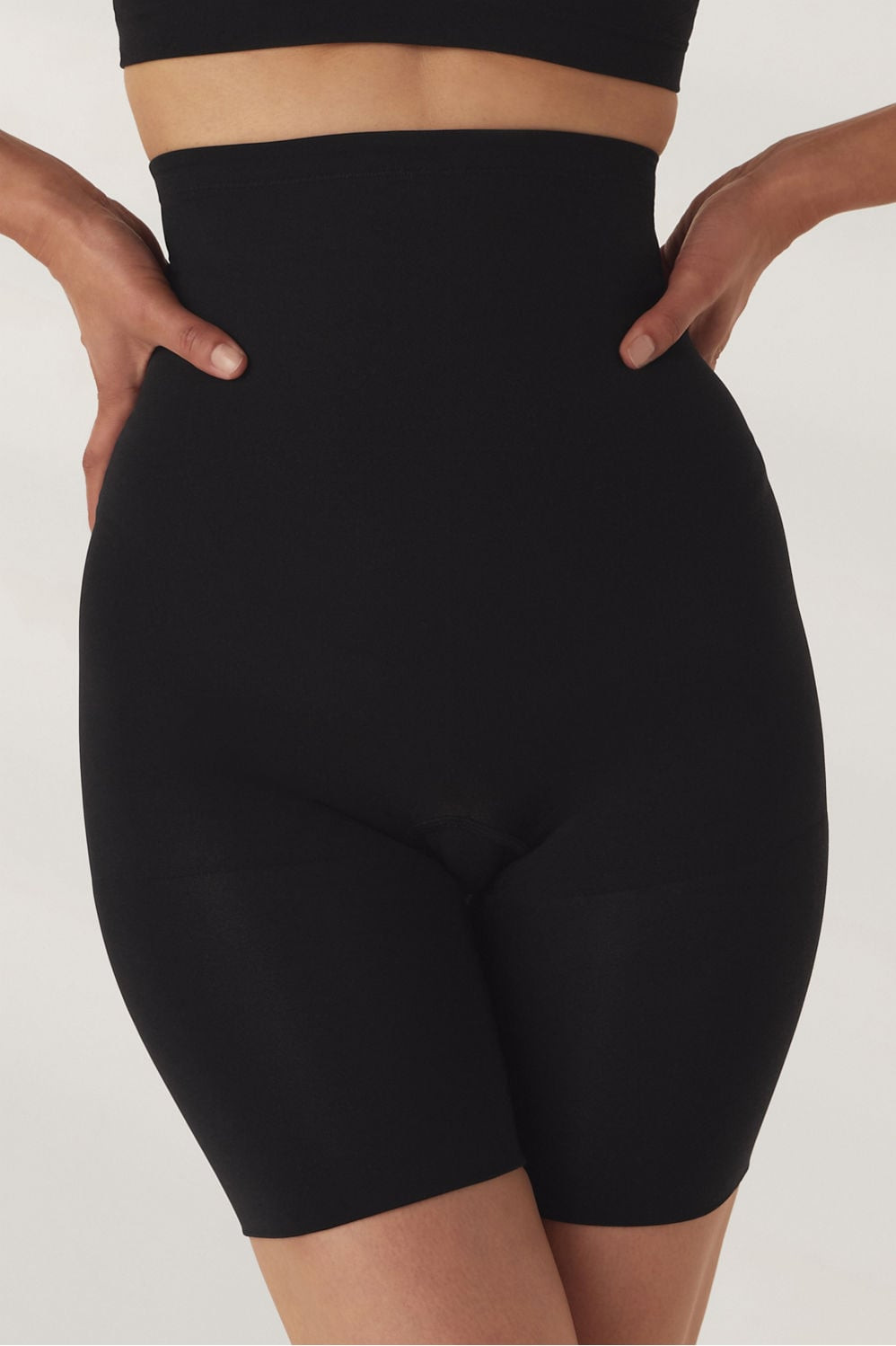 Soft Sculpt Shapewear High Waist Booty Lift Short | Fabletics