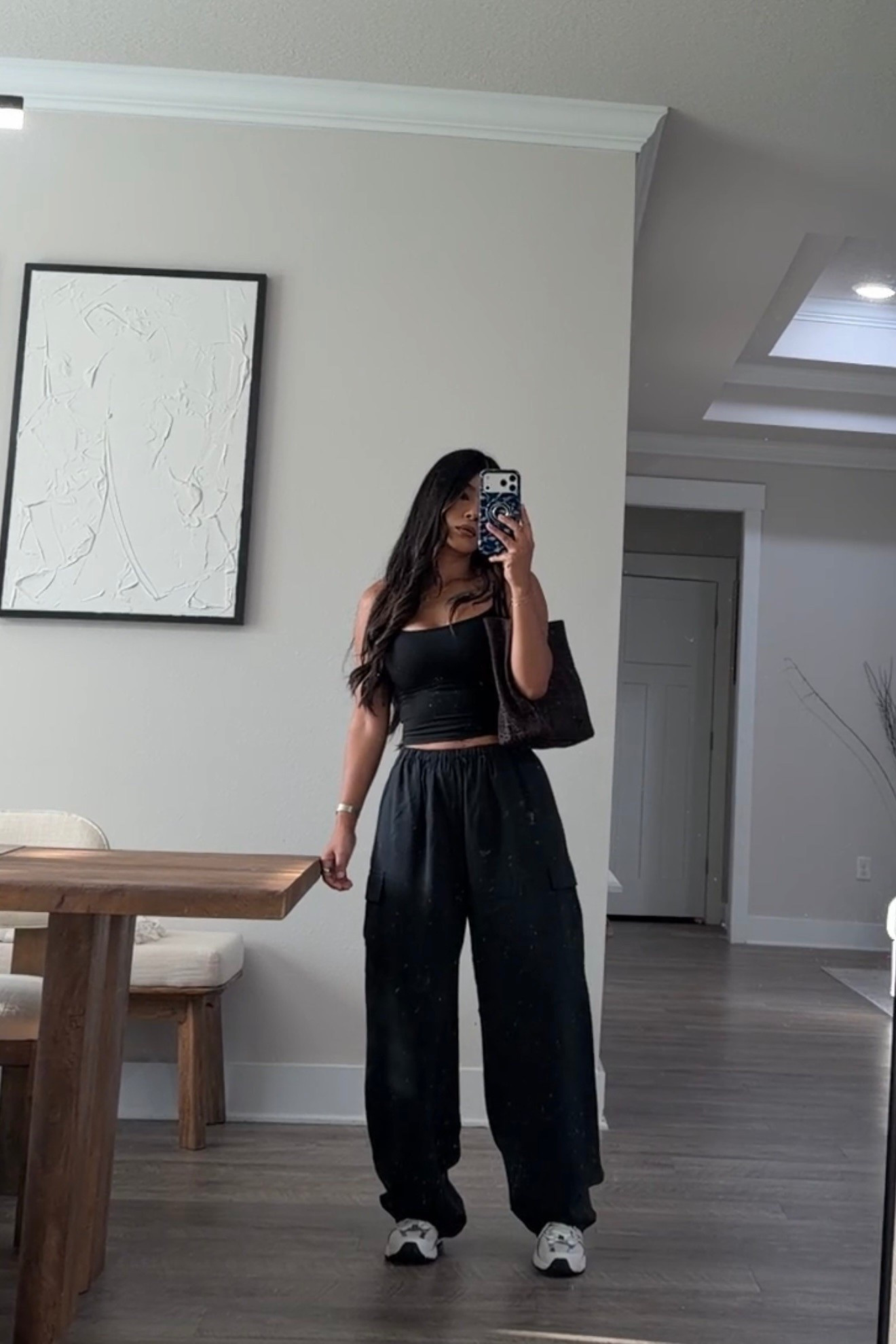 Top XS, bottoms small

#LTKmomlife #LTKootd #LTKPetite