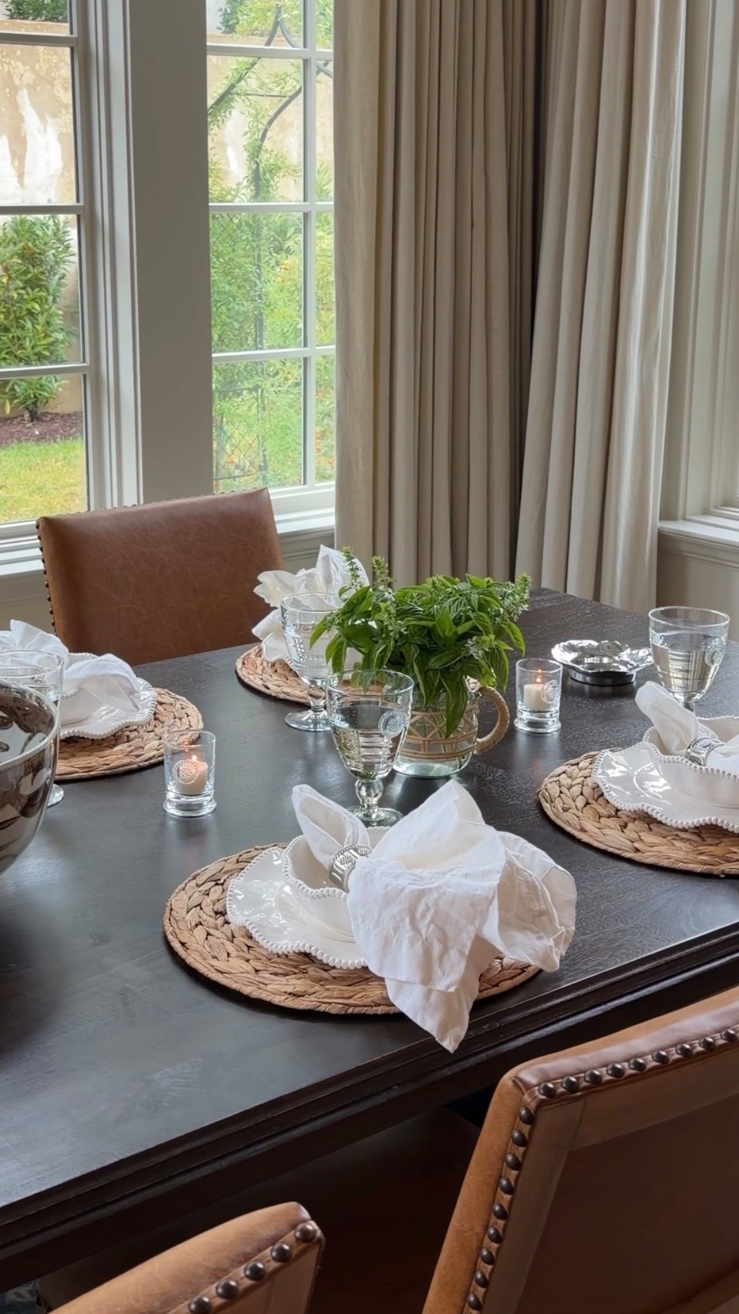 Wayfair tablescape details 😍😍 
@Wayfair #Wayfair #WayfairPartner 

@Shop.LTK #liketkit

table l kitchen l hosting