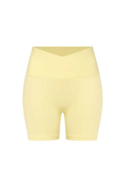 Riviera V-Waist Scrunch Short | WISKIIACTIVE