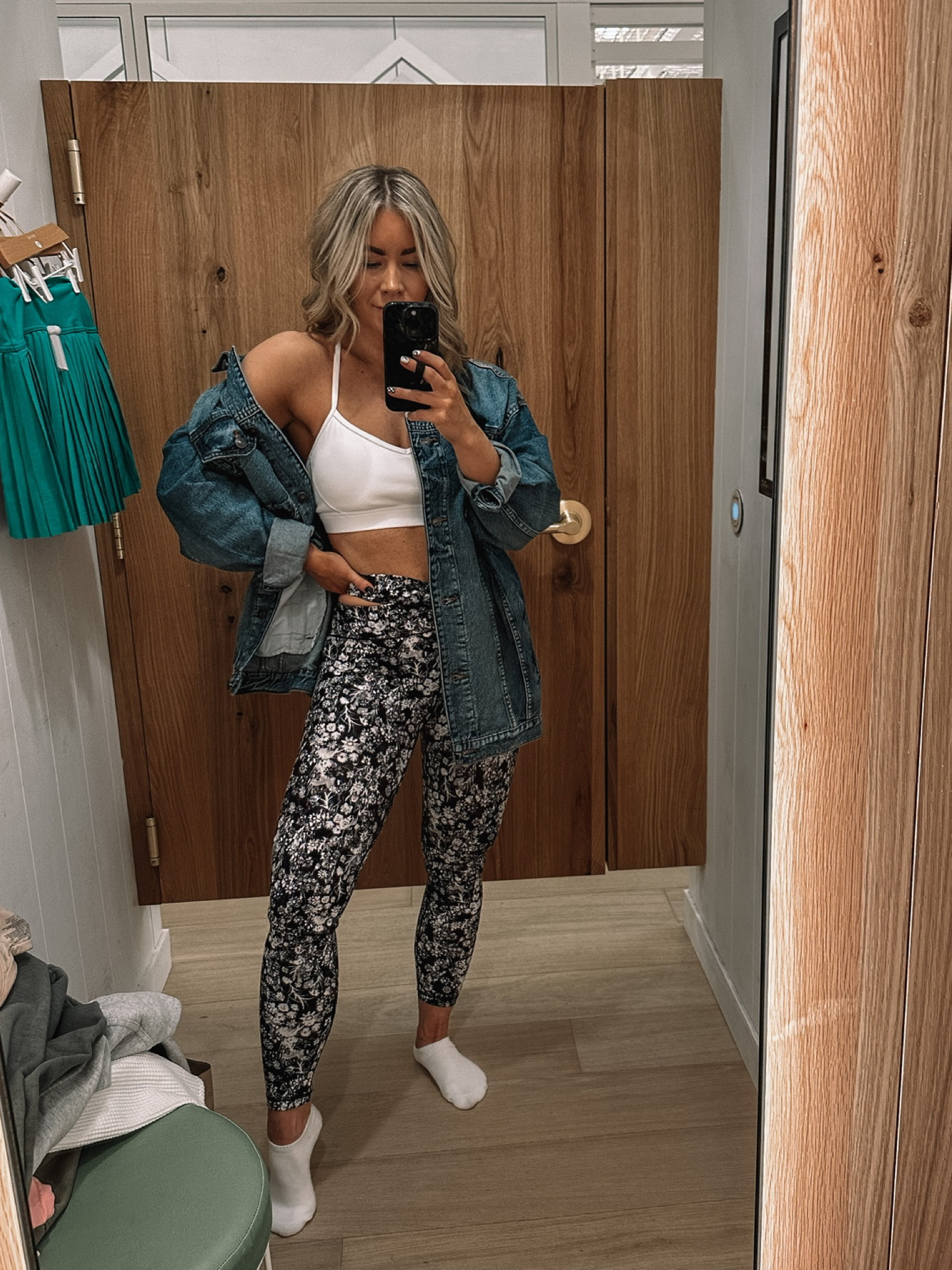 American Eagle denim jacket, Aerie white sports bra, and Aerie blue floral crossover cut out leggings 

#LTKU #LTKsalealert #LTKunder100