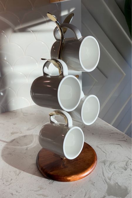 A simple/minimalist curation to elevate your coffee station with a mug tree from Amazon! Shop the look below! 💕