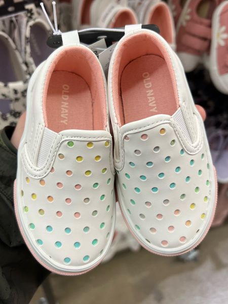 Cute Toddler Girl Shoes! 

Toddler girl clothes, toddler girl finds, toddler girl sneakers, girl sneakers, girl tennis shoes, summer girl clothes 

#LTKshoecrush #LTKkids #LTKfindsunder50