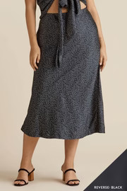 The Reversible Satin Midi Skirt | VETTA