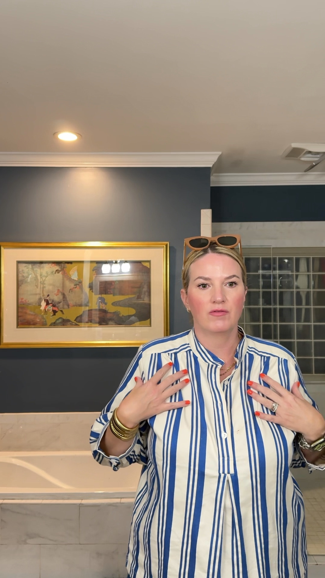 Love, love, love this top, still on sale 

#LTKOver40 #LTKVideo