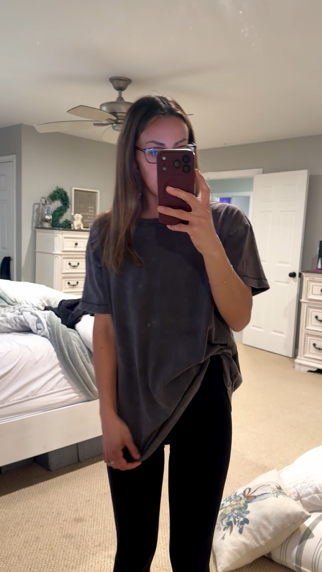 Soft jersey Oversized Tee 

Made form 100% cotton 

Crew neck | oversized fit | tunic length | short drop shoulder sleeve | sale | affordable | budget | workout | comfortable | lounge | spring | summer | fall | comfy outfits | active | old navy  

#LTKfitnessgoals #LTKActive #LTKSaleAlert