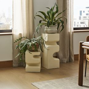 Gio Plaster Plant Stand | West Elm (US)