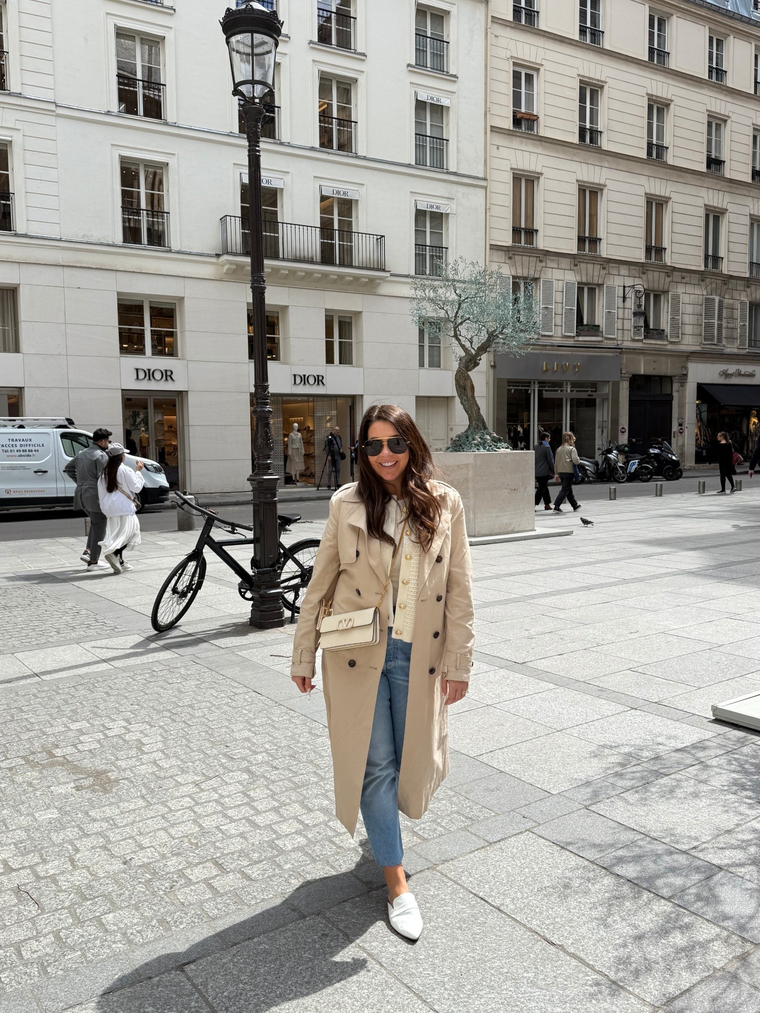 Traveling with a trench coat is ideal it’s light weight and stylish. 

#trench #trenchcoat #paris #travel 

#LTKTravel #LTKWorkwear #LTKStyleTip