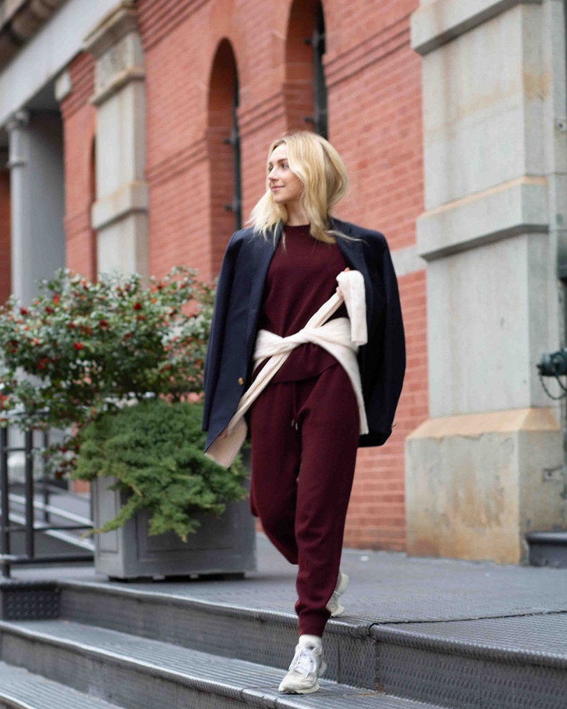 Cozy loungewear but make it chic - love wearing this set when running errands or traveling. Wearing size XS top and bottom and mens oversized blazer (I’d size up if you’re looking at women’s other than the Frankie shop. Wearing size 6.5 sneaks. 

#LTKSaleAlert #LTKActive #LTKHoliday