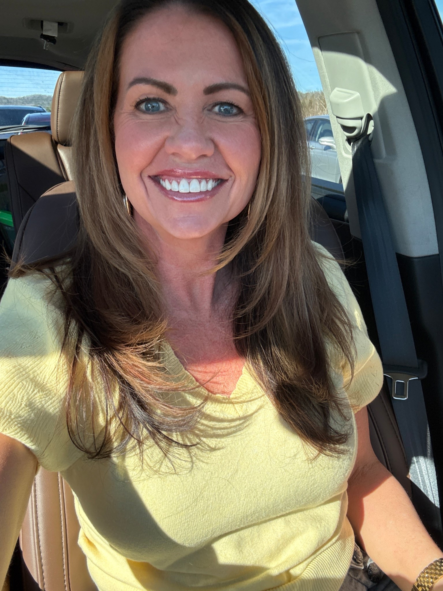 You need this sweater…that is all! ☀️☀️☀️

#LTKOver40 #LTKootd #LTKmomlife