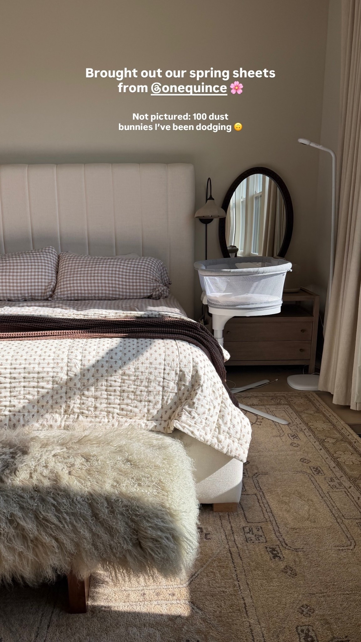 Not pictured: 100 dust bunnies I’ve been dodging 🙃 Brought out our spring sheets from @onequince 🌸 the quilt is 2 sided so just flipped to this side for spring

#LTKHome